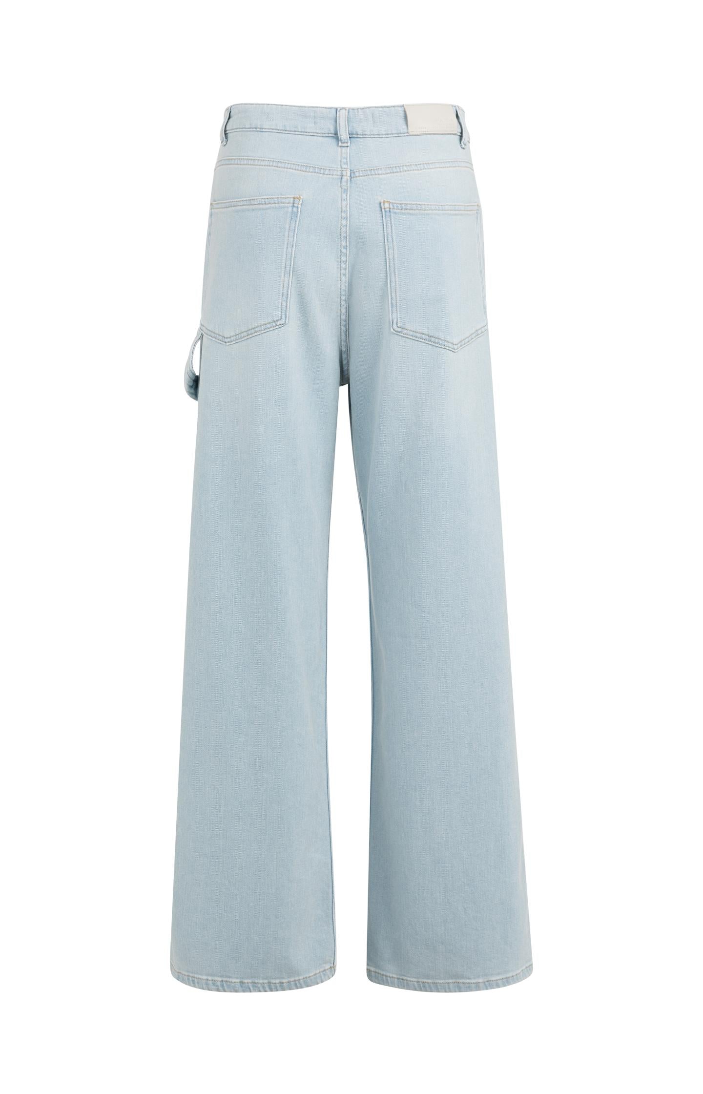 Loose fit jeans with low crotch and wide legs