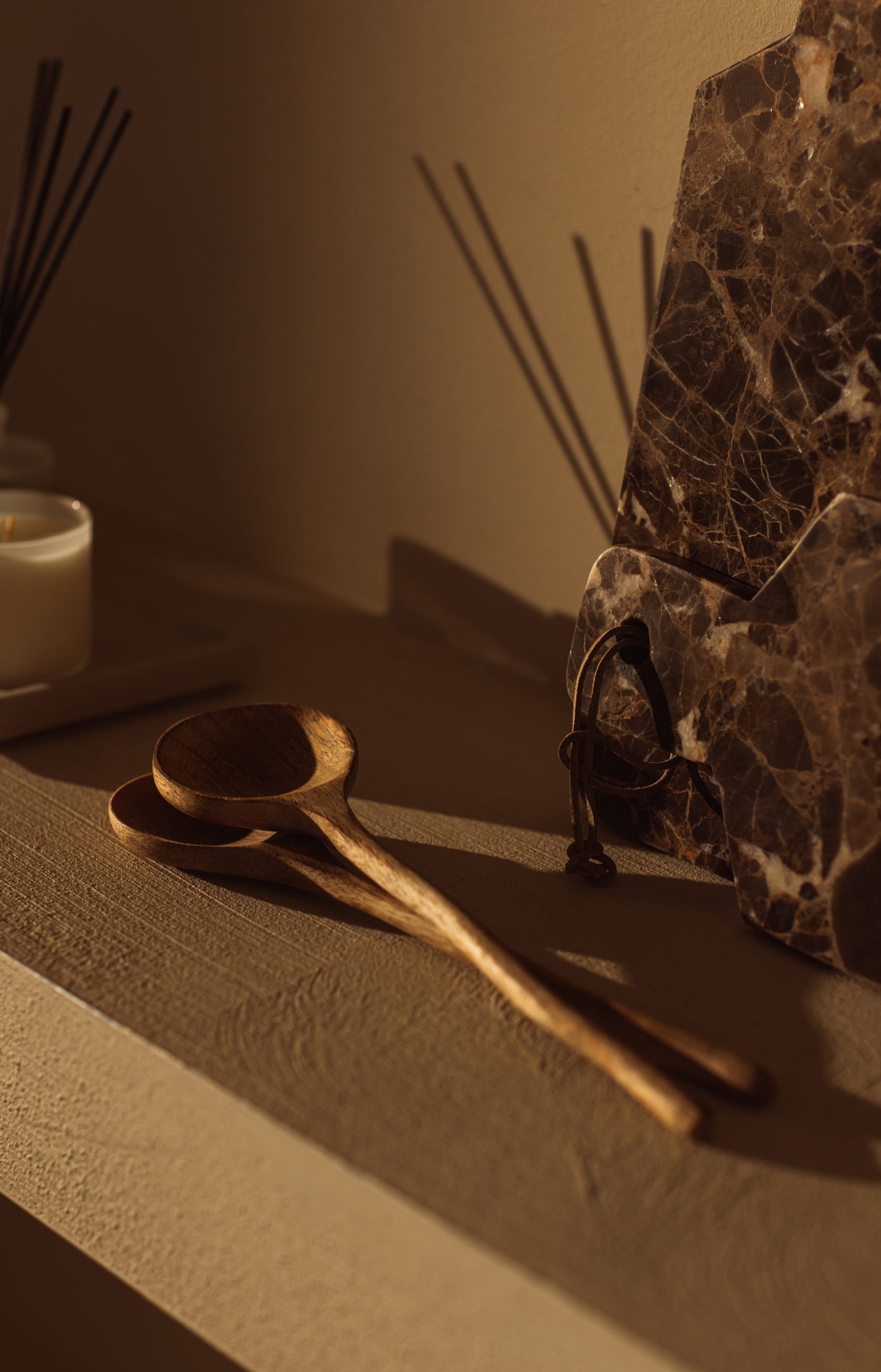 Mango wood salad servers - Type: lookbook