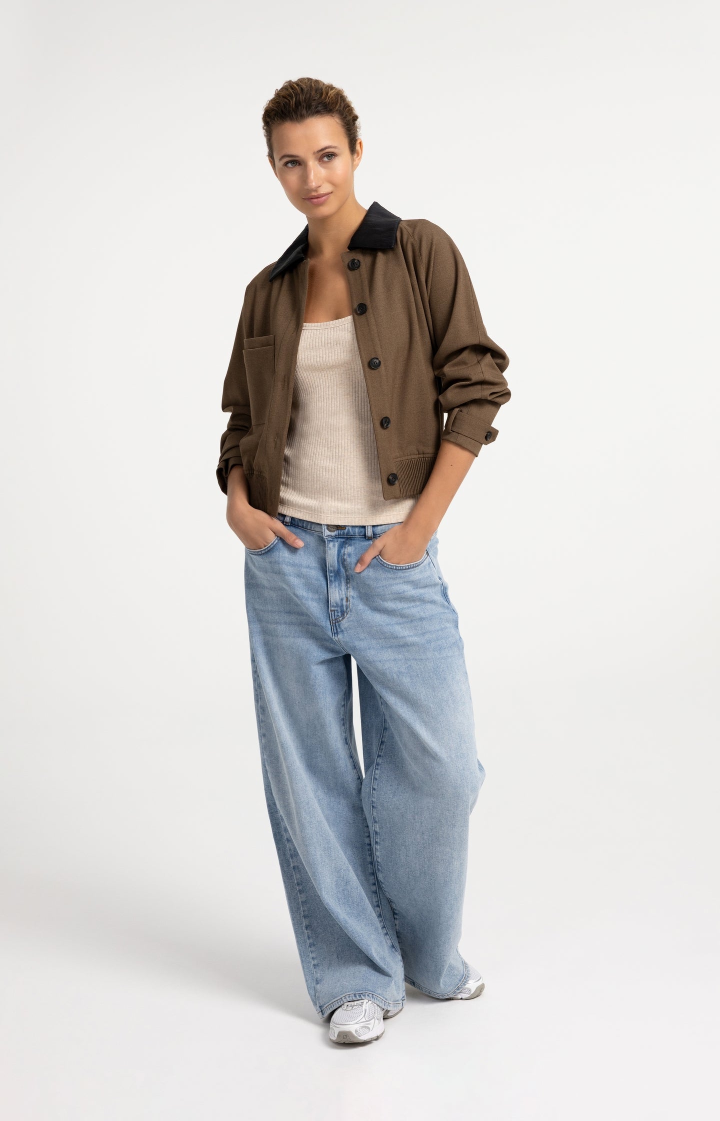 Melange jacket with contrast collar