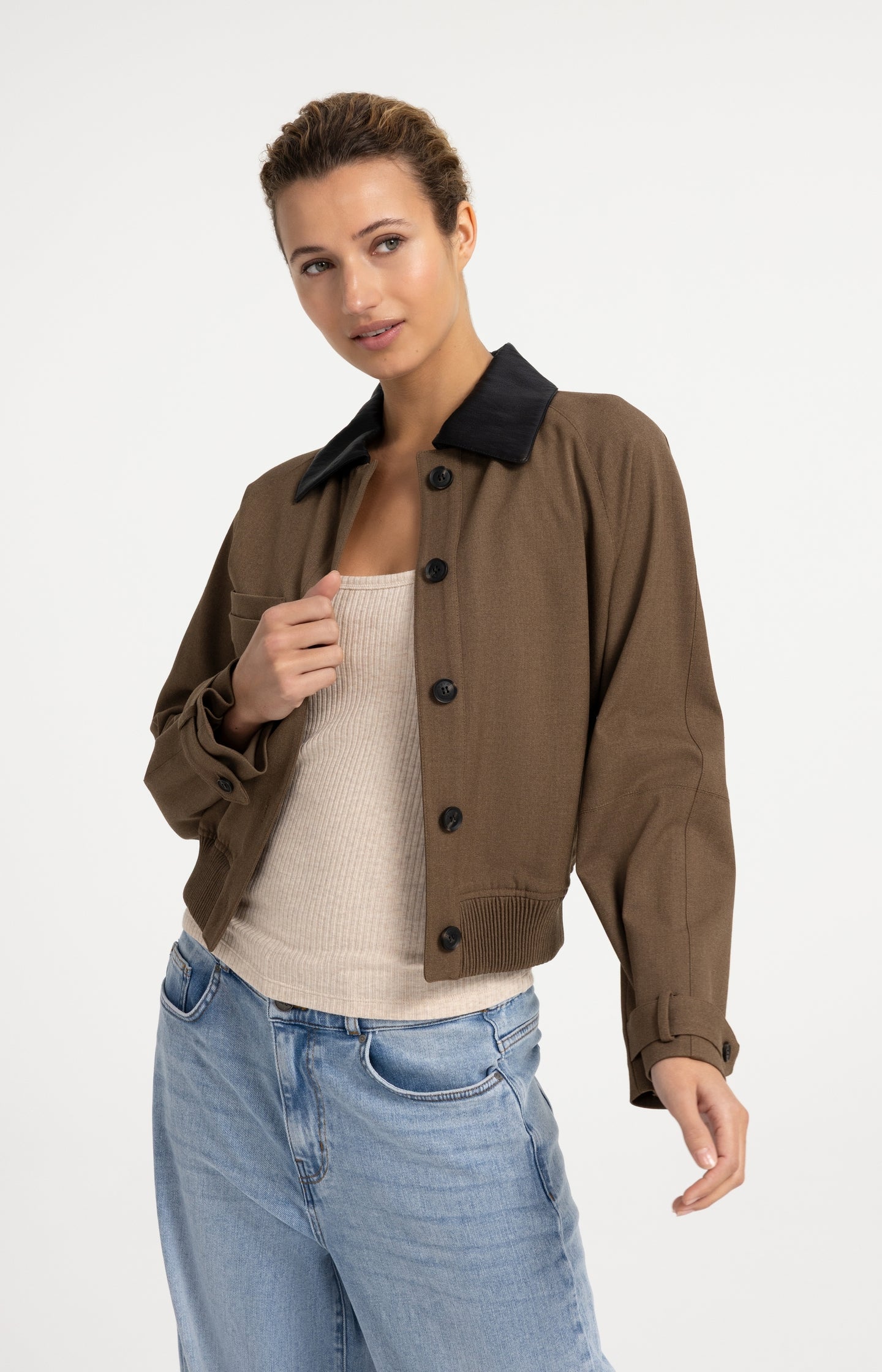 Melange jacket with contrast collar