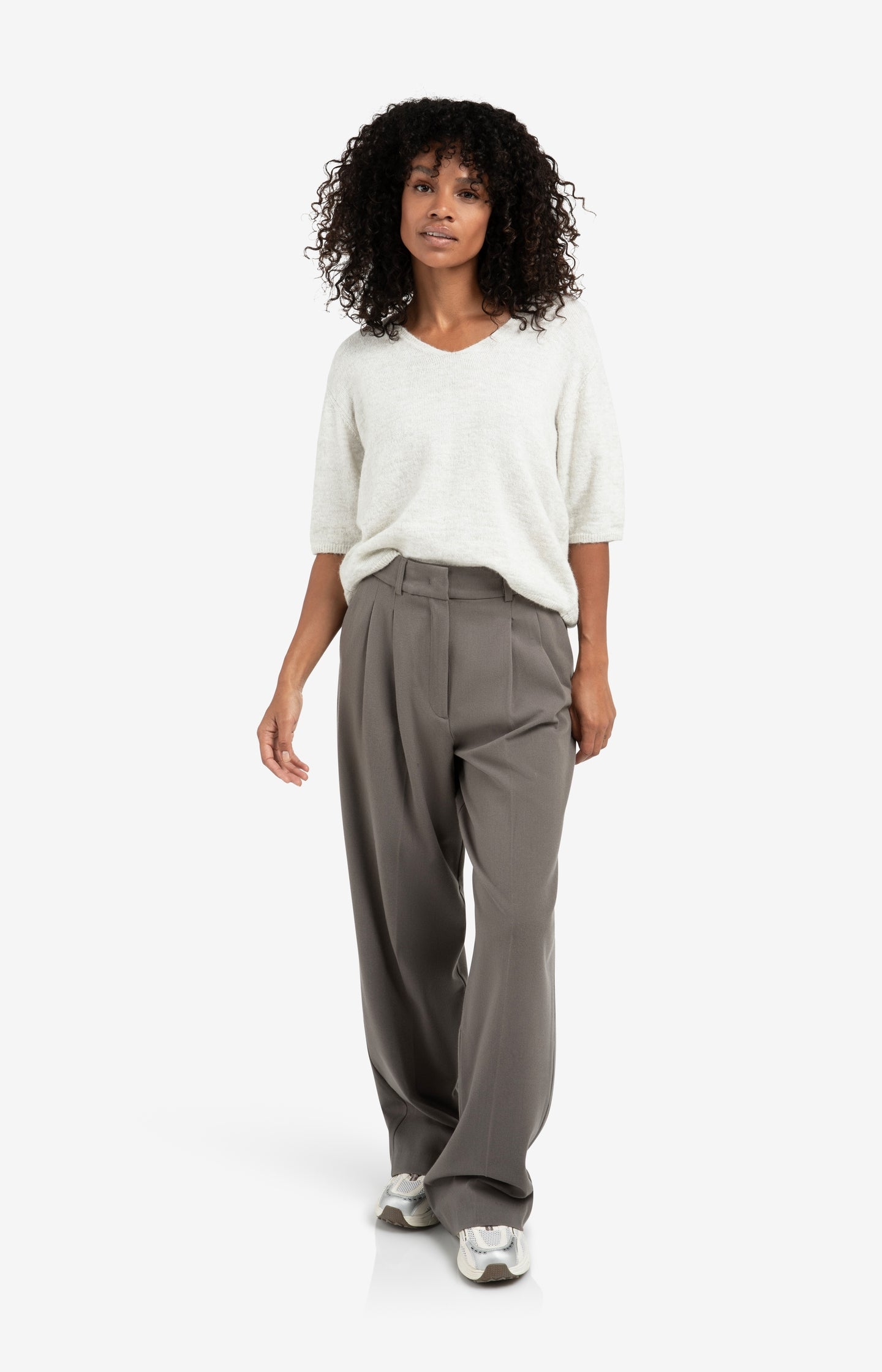 Melange knit with V-neck and button details