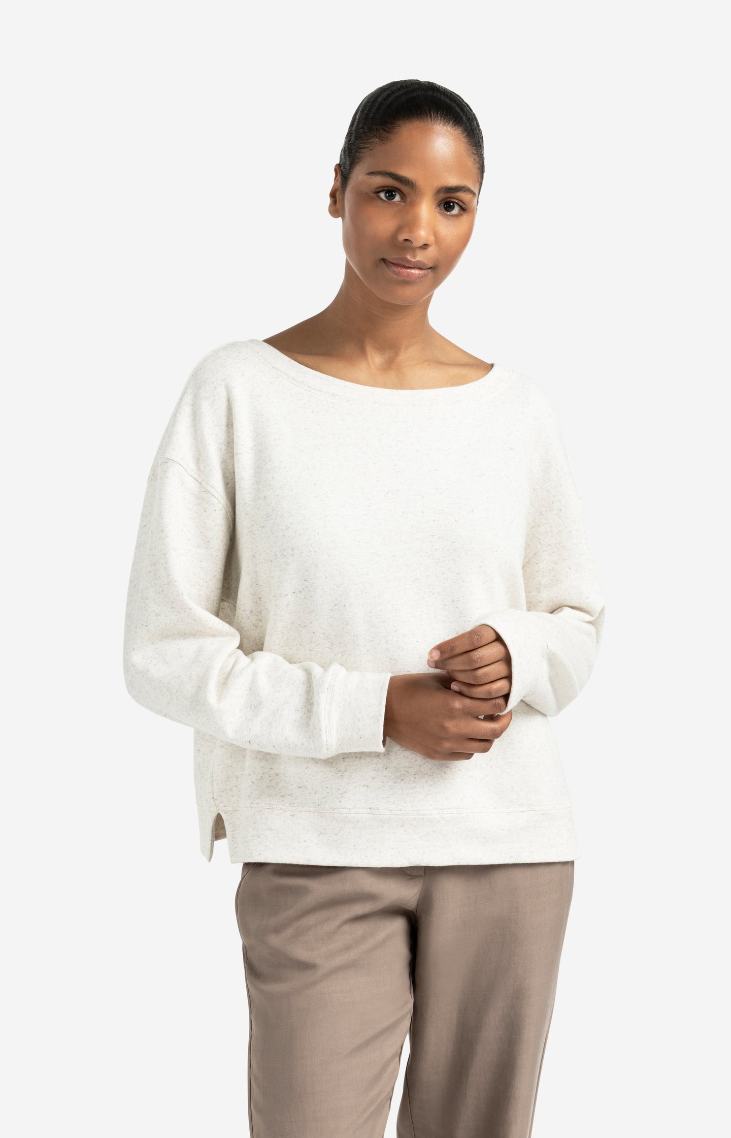Mélange sweatshirt with boat neckline and side slit - Type: lookbook