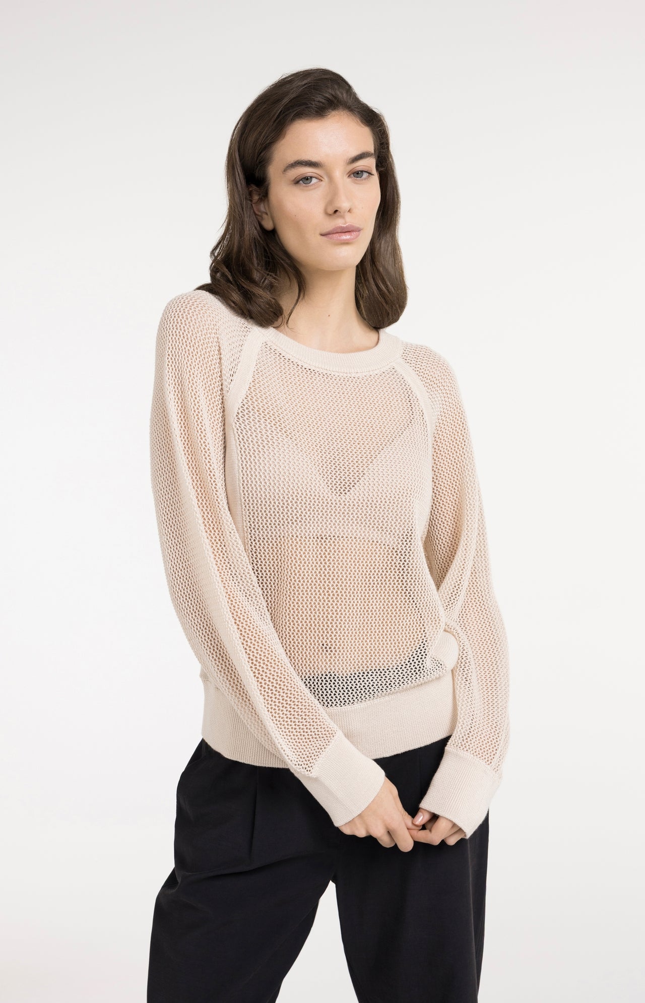 Mesh-stitch knitted sweater with raglan sleeves