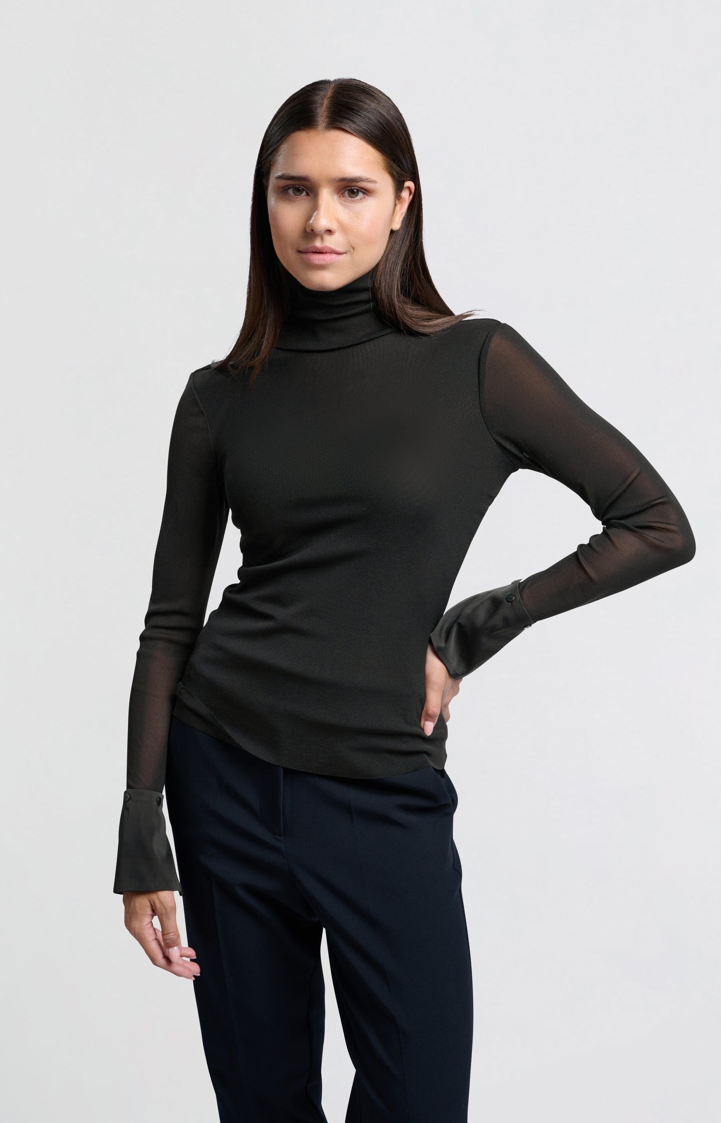 Mesh top with turtleneck and removable cuffs - Type: lookbook