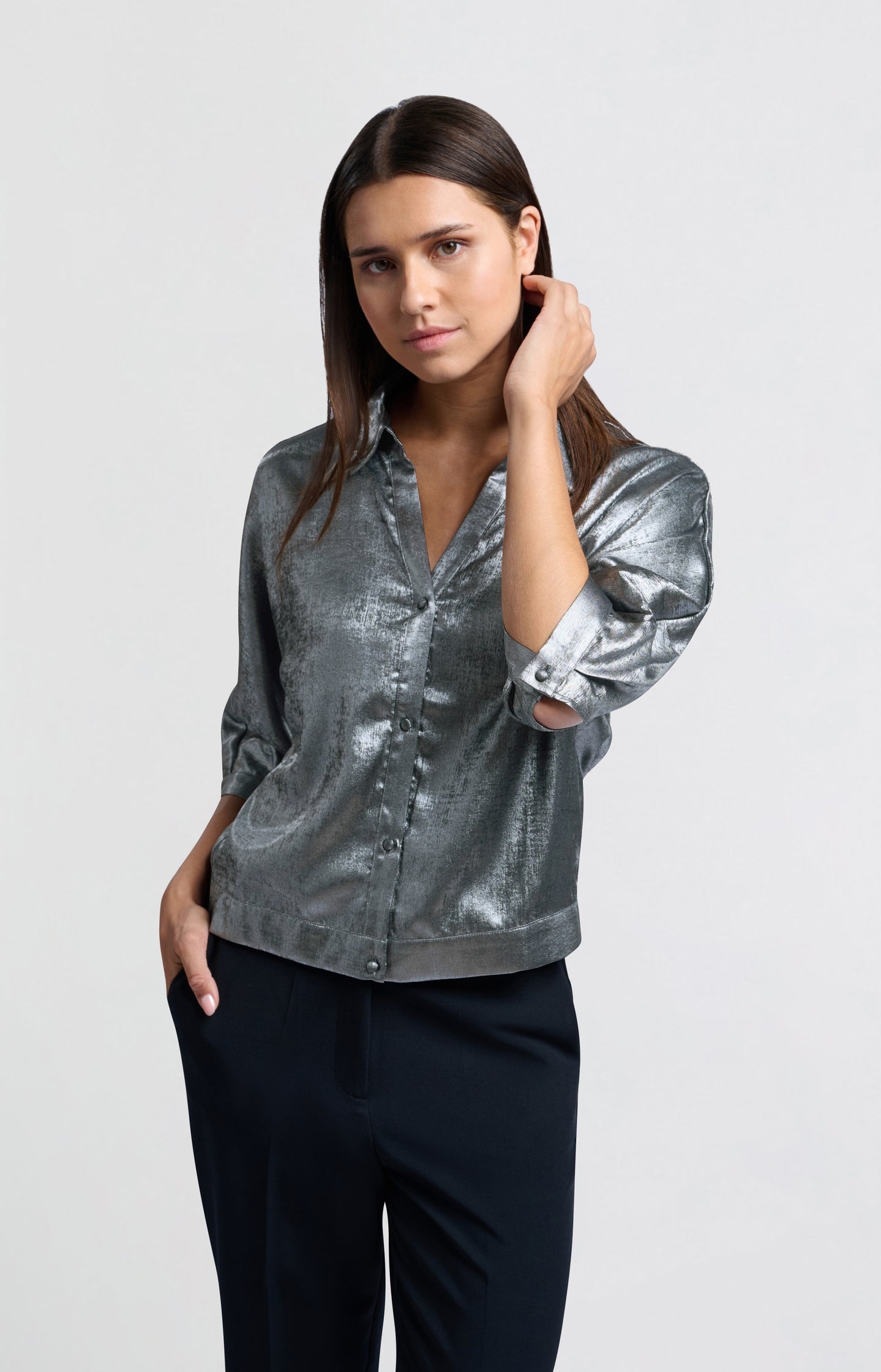 Metallic blouse with three-quarter batwing sleeves