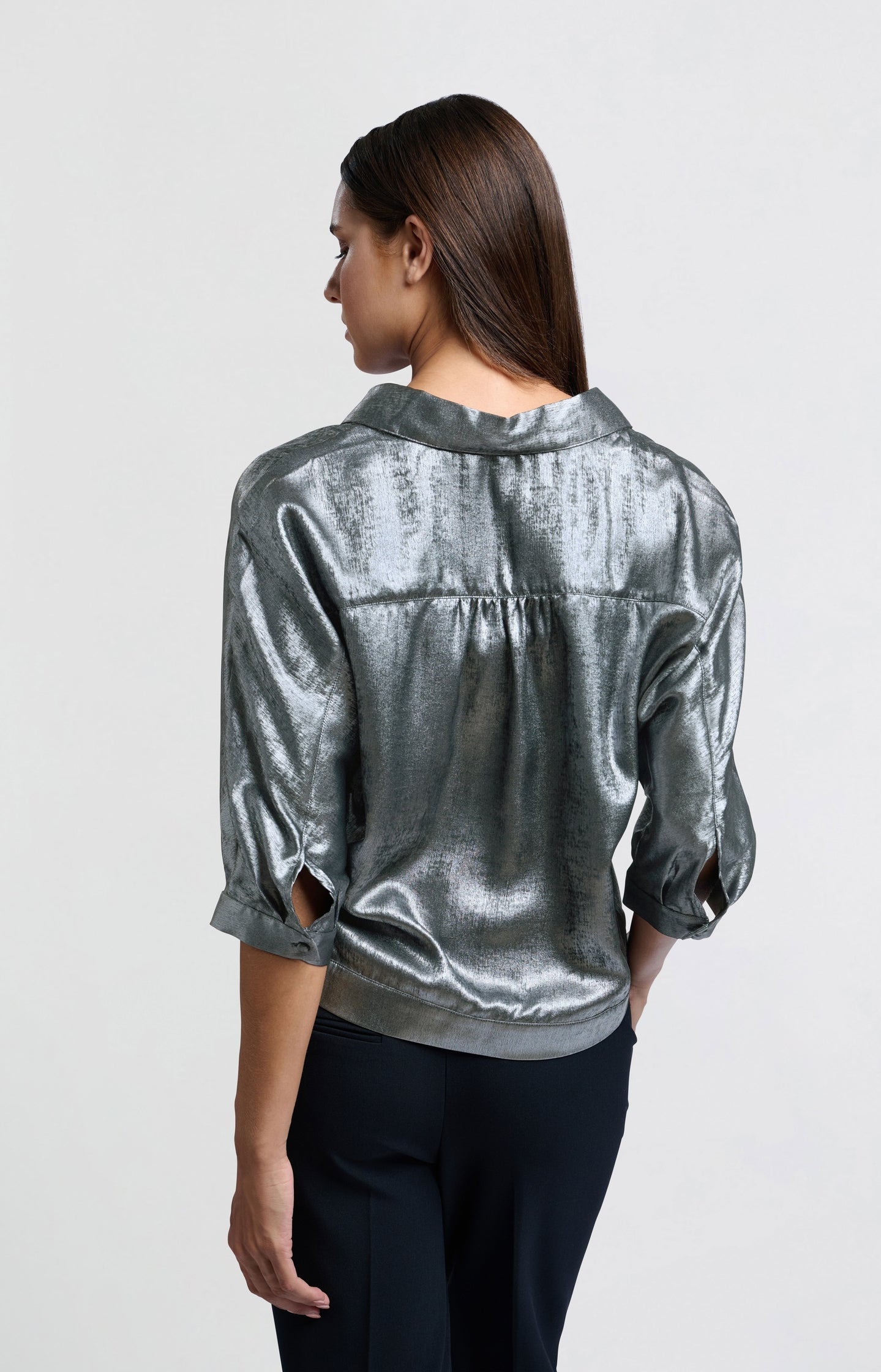 Metallic blouse with three-quarter batwing sleeves