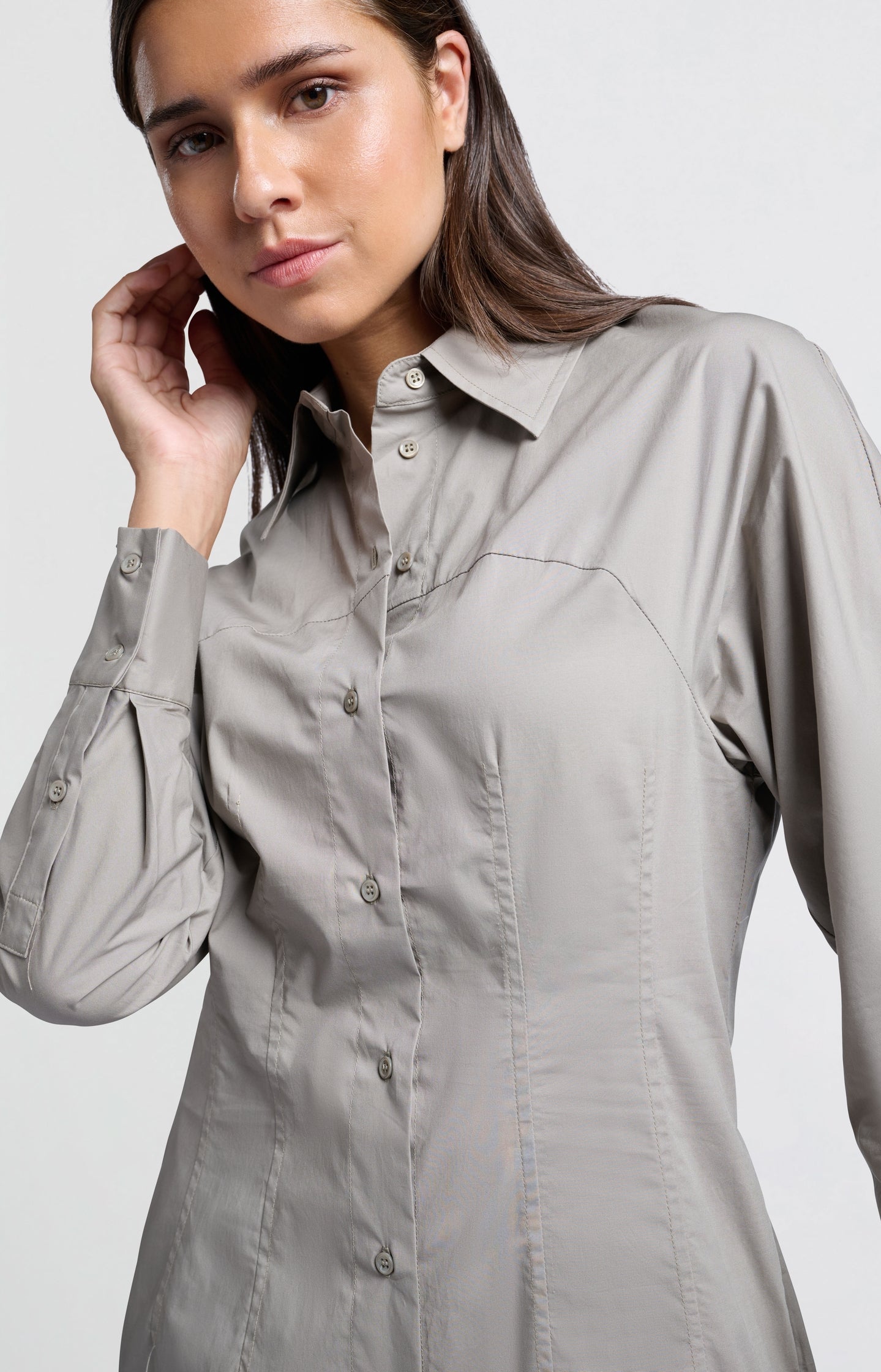 Midi shirt dress with buttons, collar and long sleeves