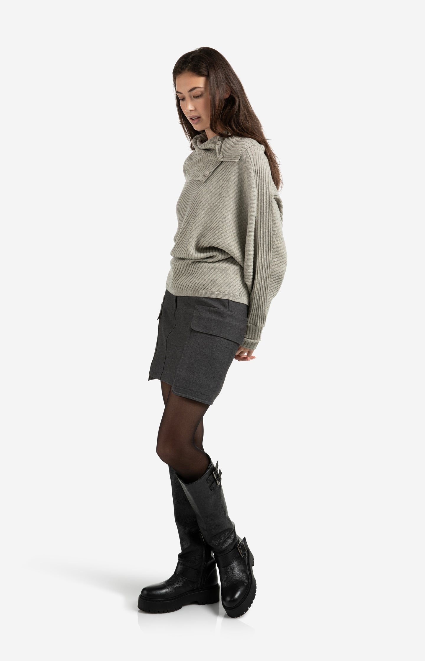 Mini cargo skirt with pocket and button details - Type: lookbook