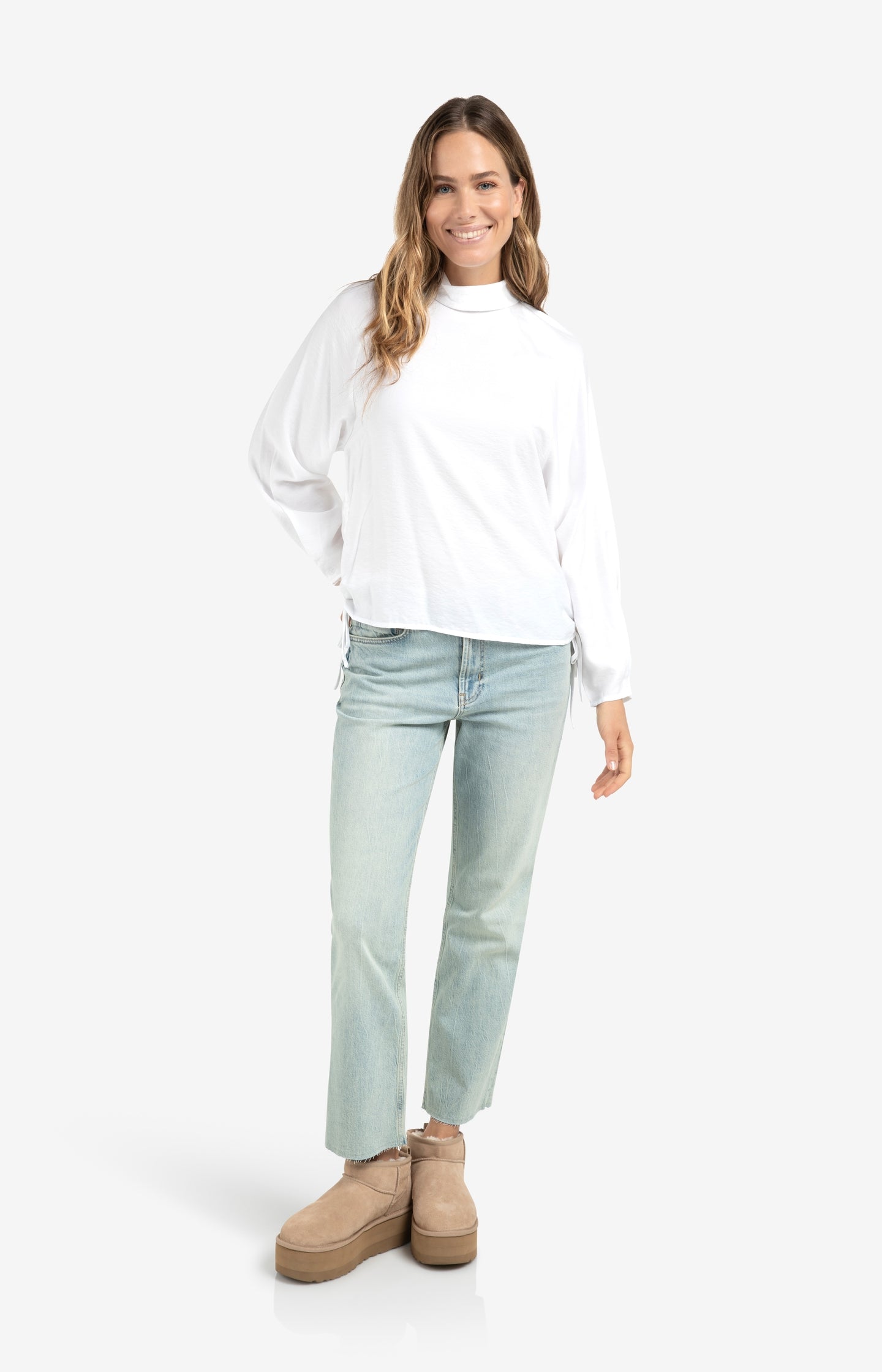 Mini cargo skirt with pocket and button details