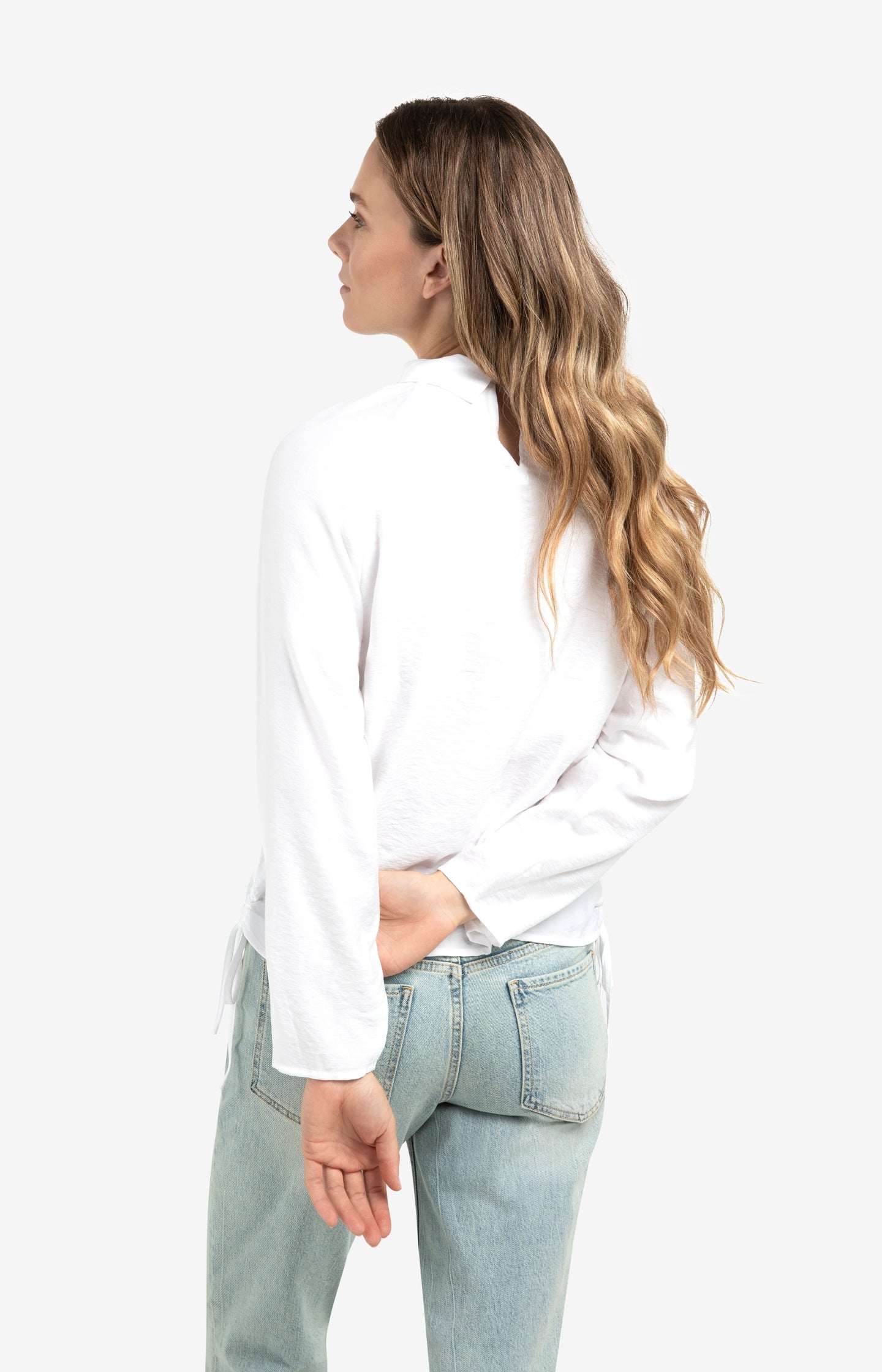 Mini cargo skirt with pocket and button details