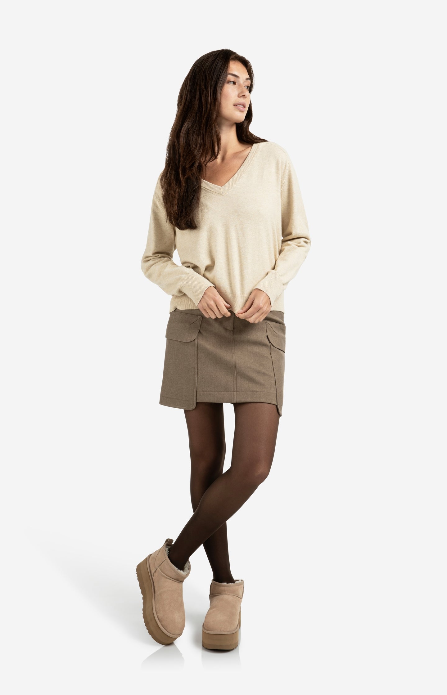 Mini cargo skirt with pocket and button details