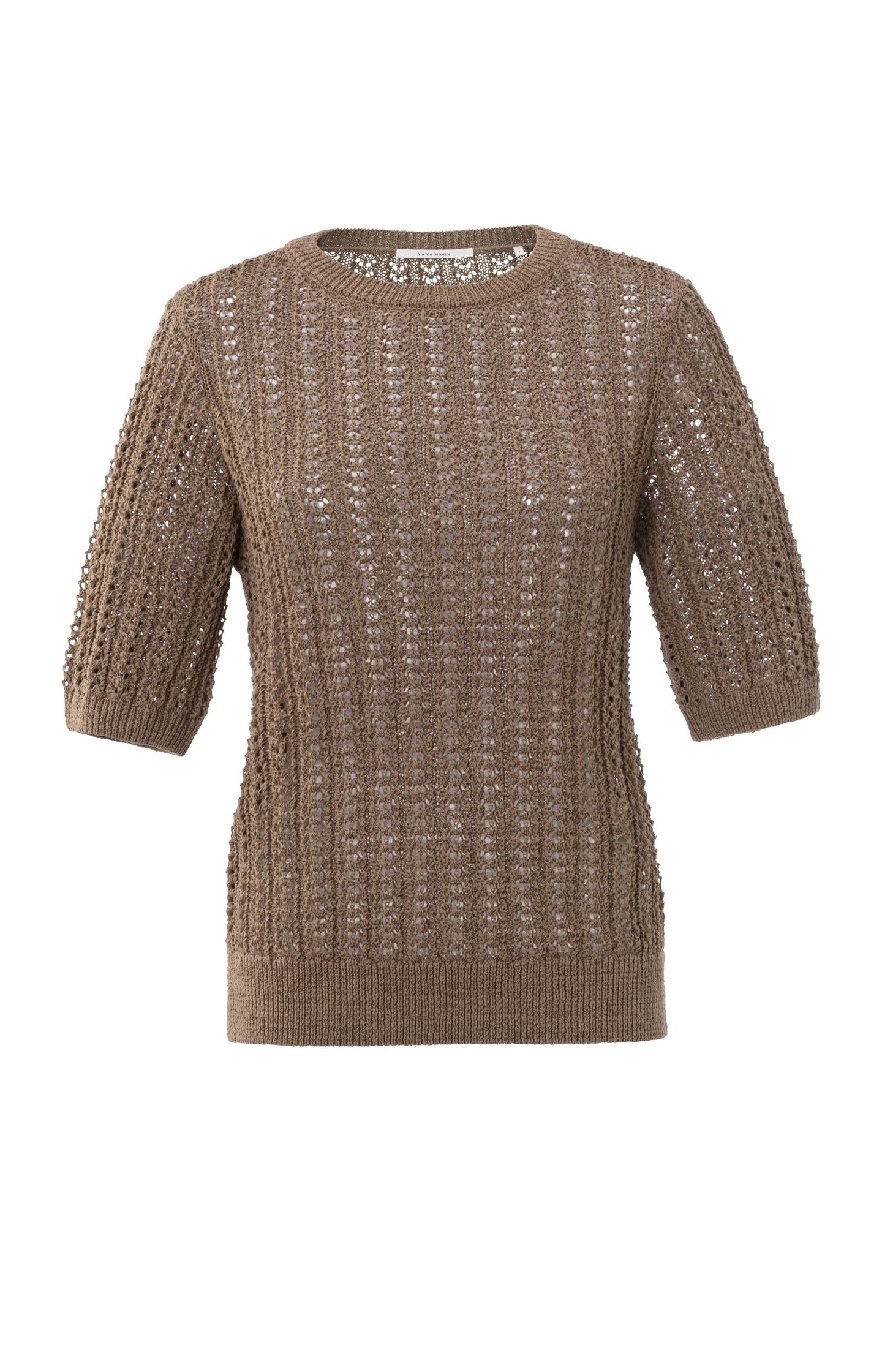 Open-knit sweater with half-length sleeves - Type: product