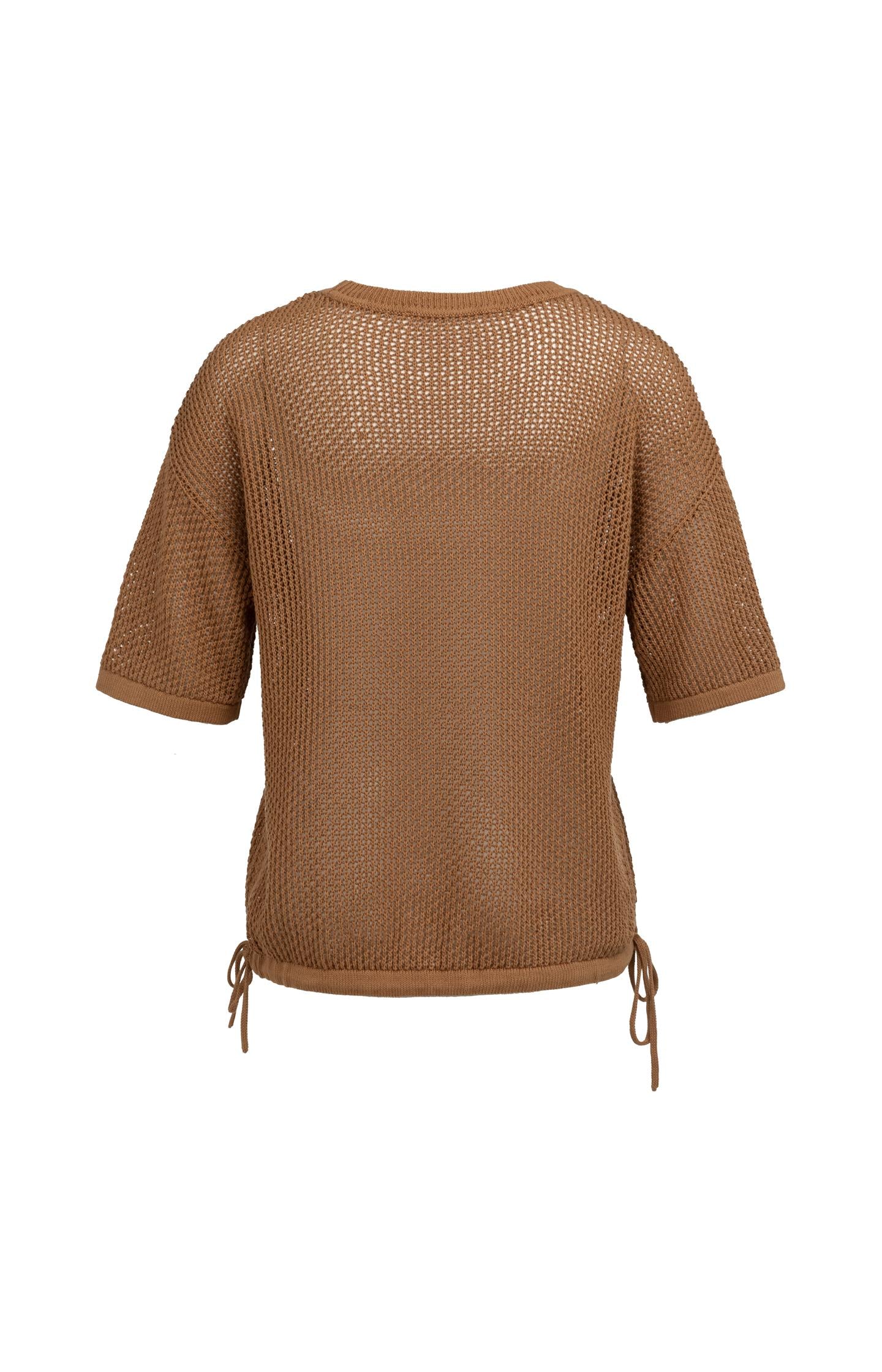 Open-knit top with short sleeves and artwork