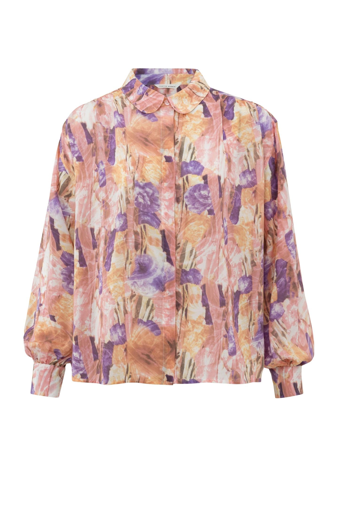 Oversized blouse with long puff sleeves, buttons and print - Type: product