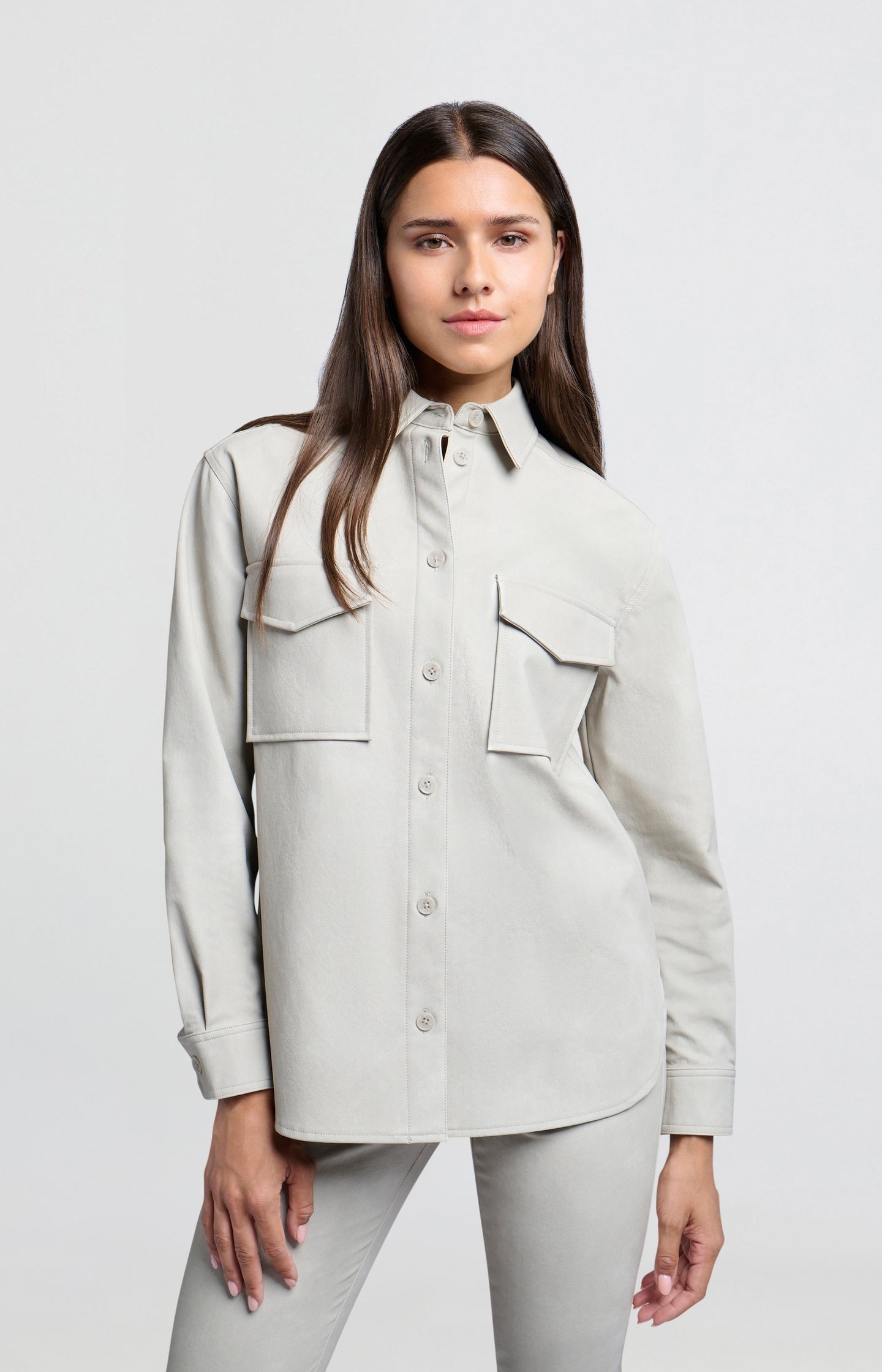 Oversized faux leather blouse with collar and long sleeves - Type: lookbook