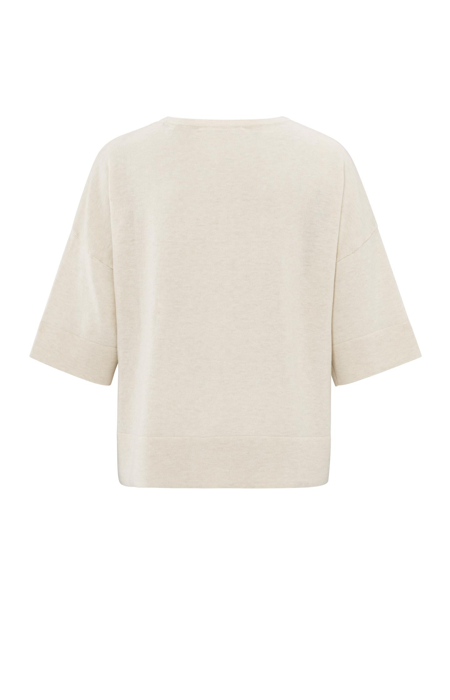 Oversized fine knitted T-shirt with mid-length sleeves