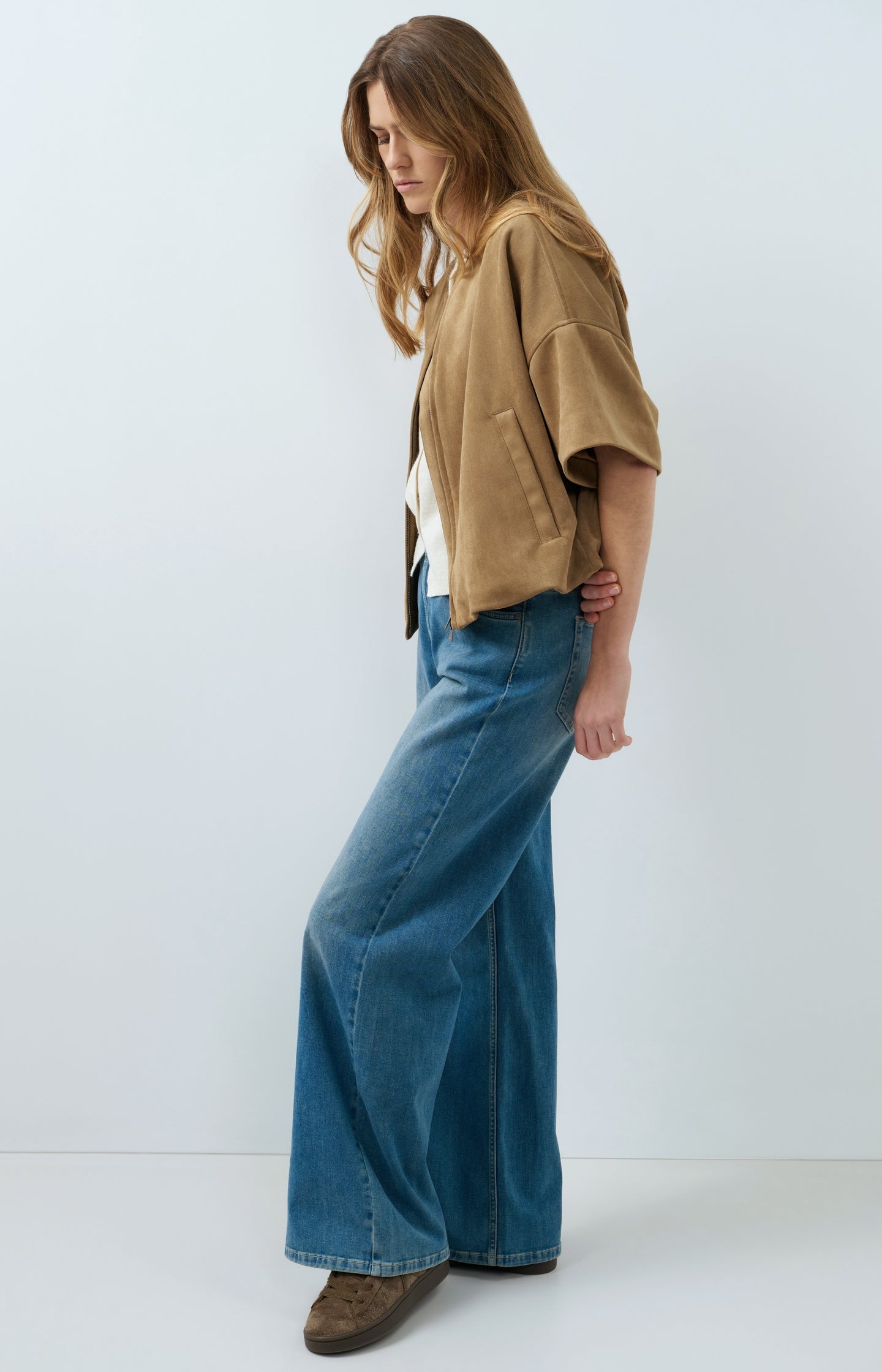 Oversized suedine jacket with short sleeves