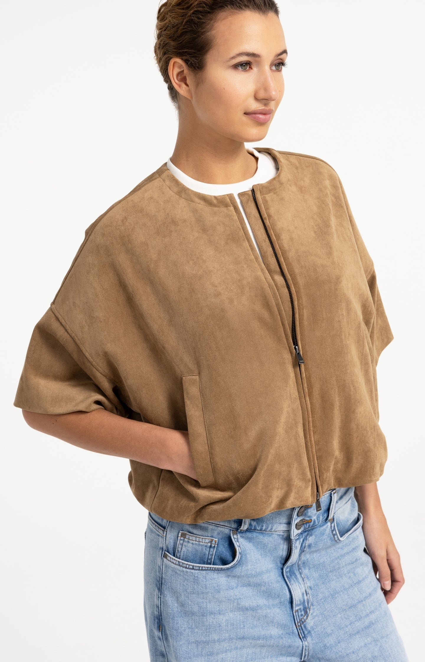Oversized suedine jacket with short sleeves