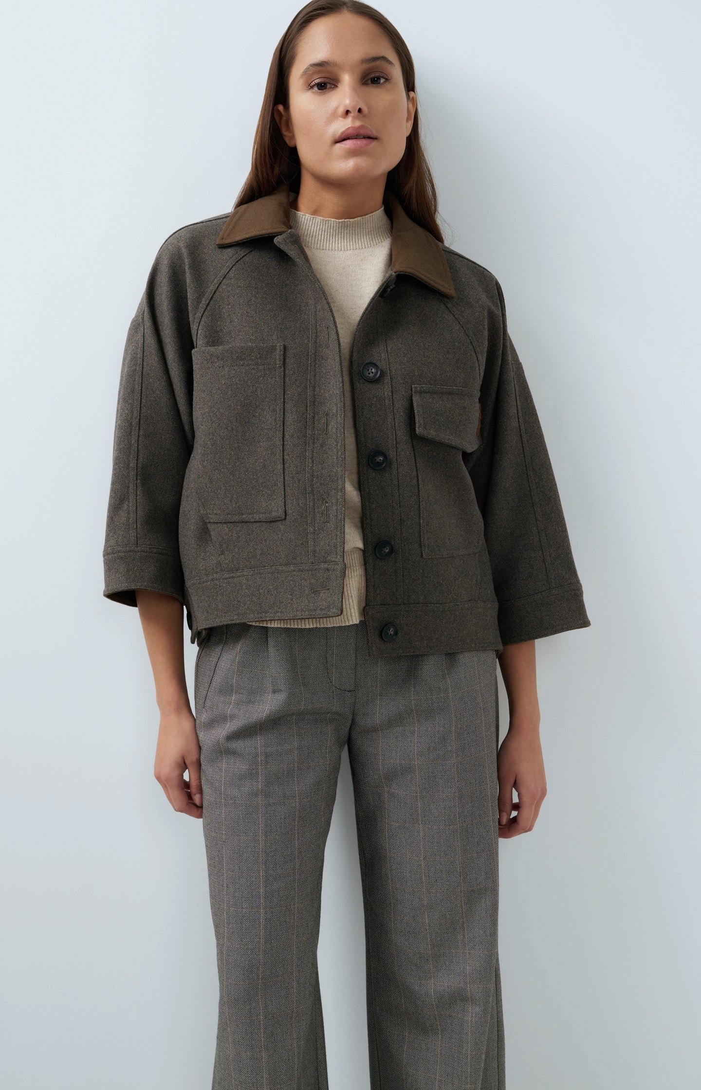 Oversized wool blend jacket with contrast collar