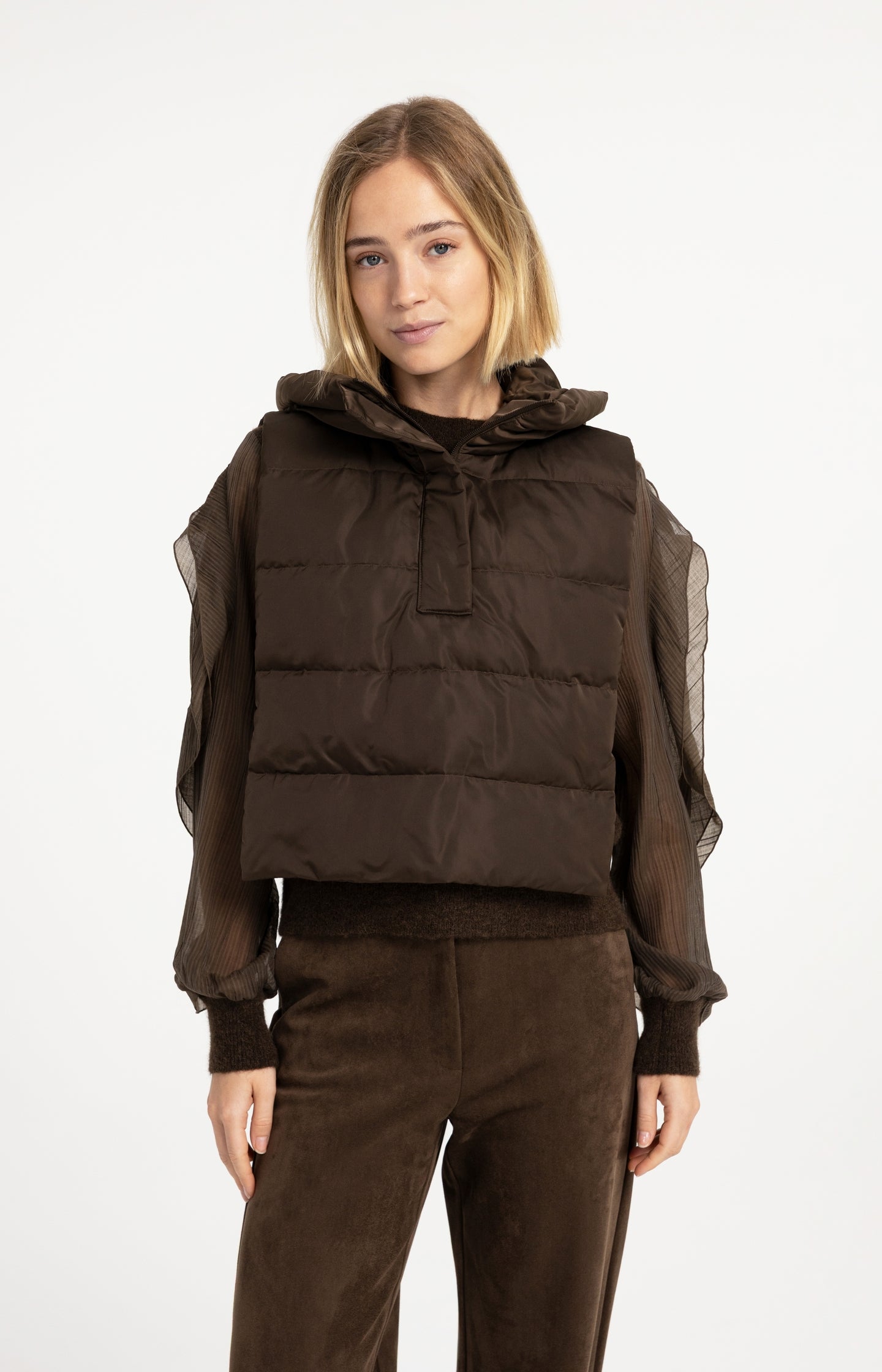 Padded bodywarmer with hood