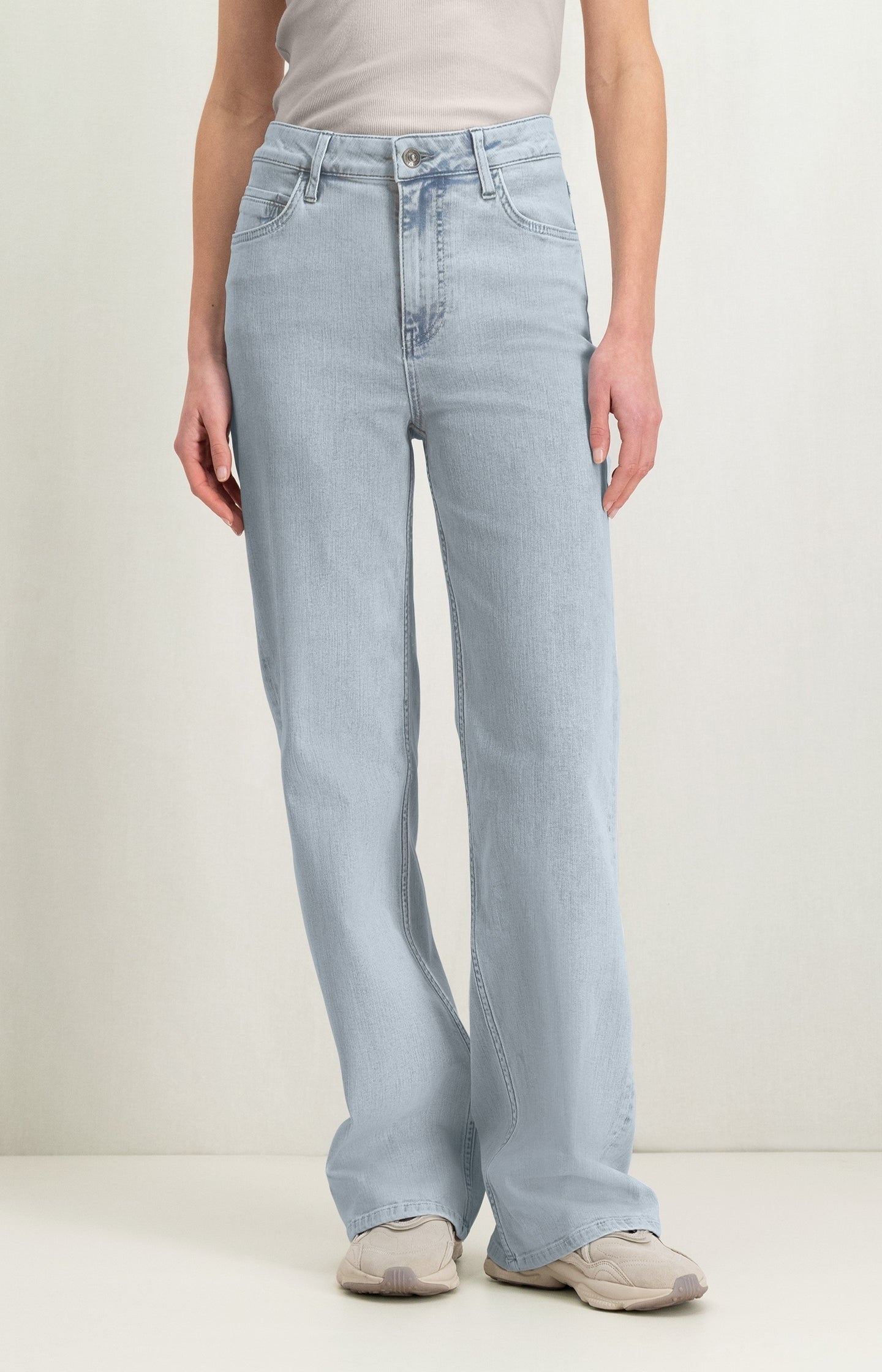 Palazzo denim trousers with five pocket style and zip fly - Type: lookbook