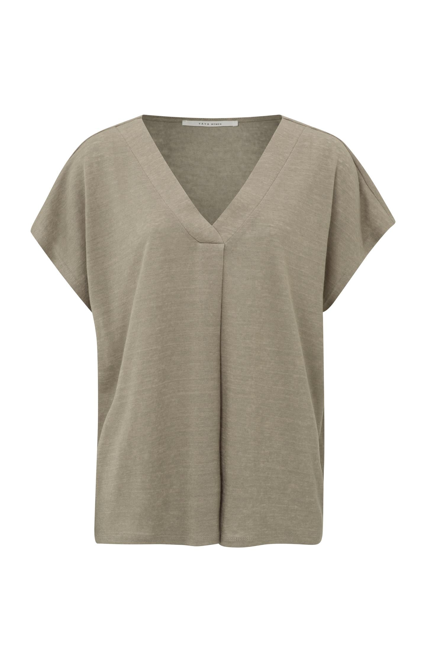 Pleated top with V-neck and short sleeves in boxy fit - Type: product