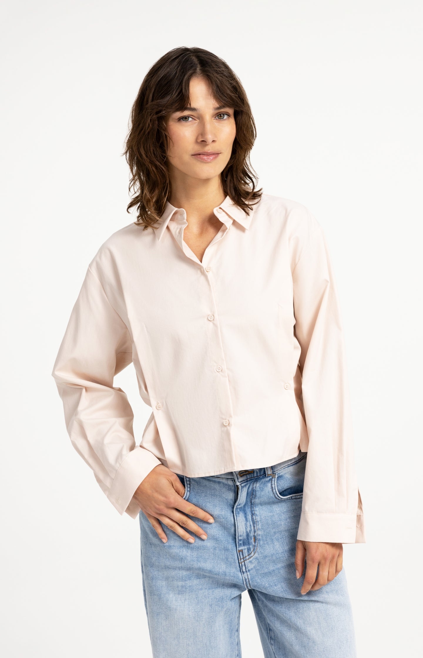 Poplin blouse with adjustable waist and long sleeves