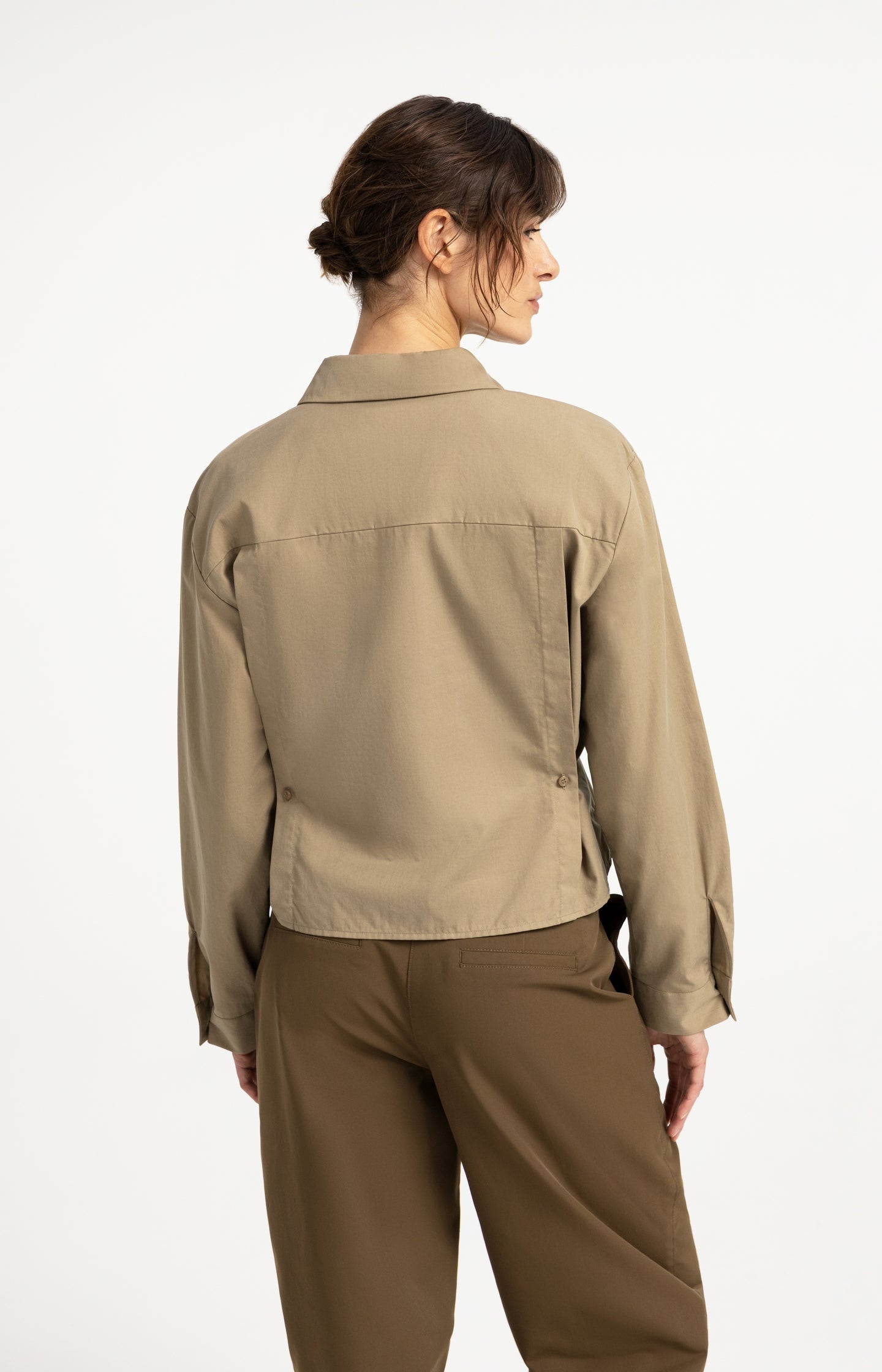 Poplin blouse with adjustable waist and long sleeves
