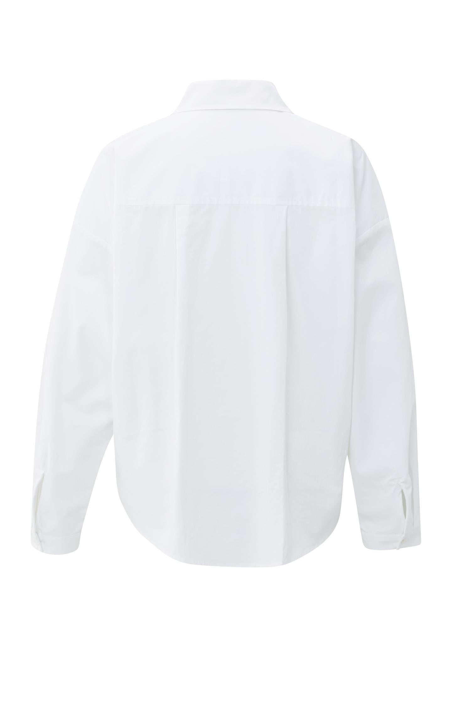 Poplin blouse with front pleat details and classic collar