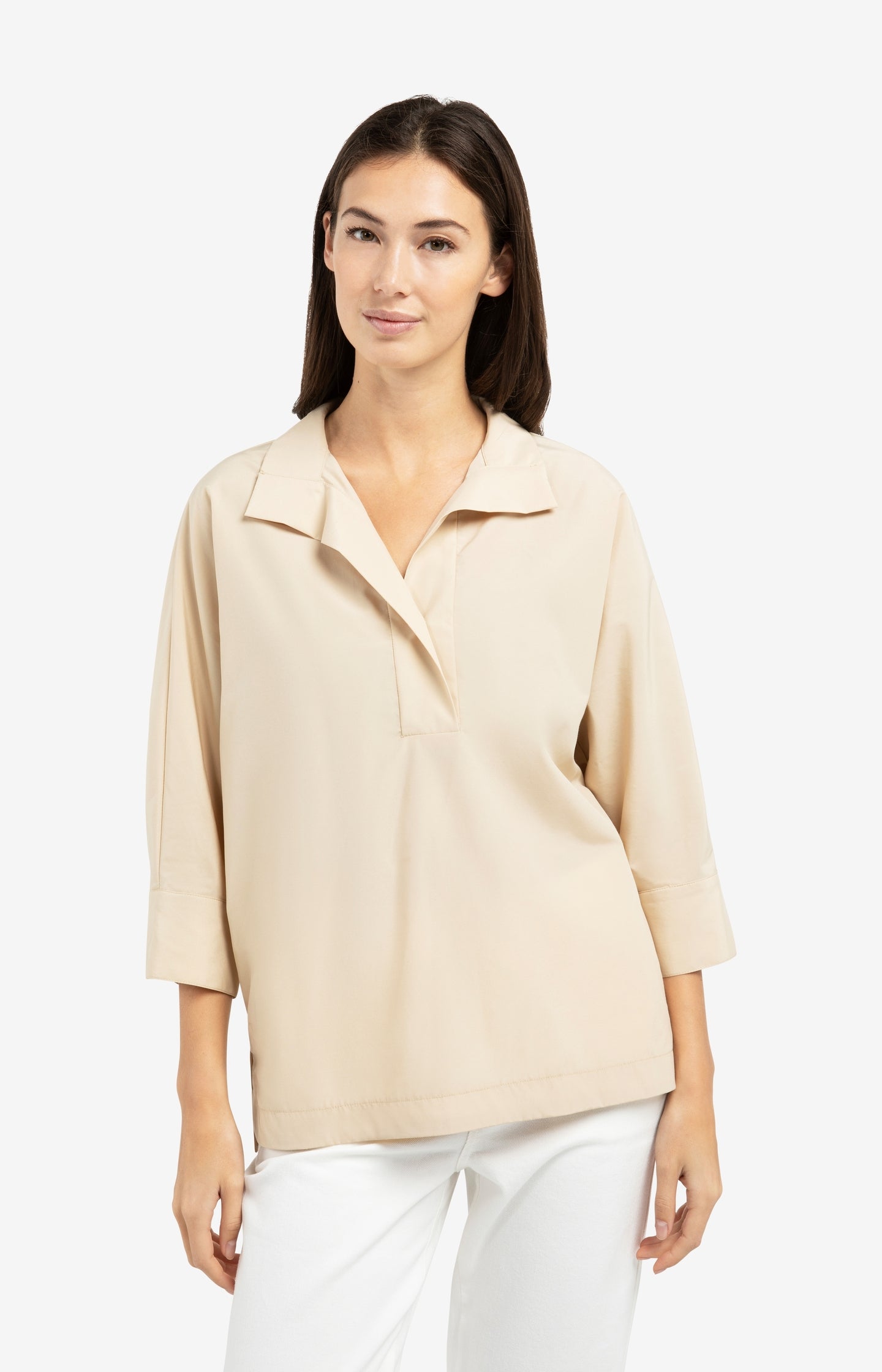 Poplin blouse with polo collar and pearl buttons