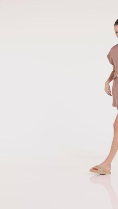 Sleeveless boxy sweatshirt with ribbed details - Type: video