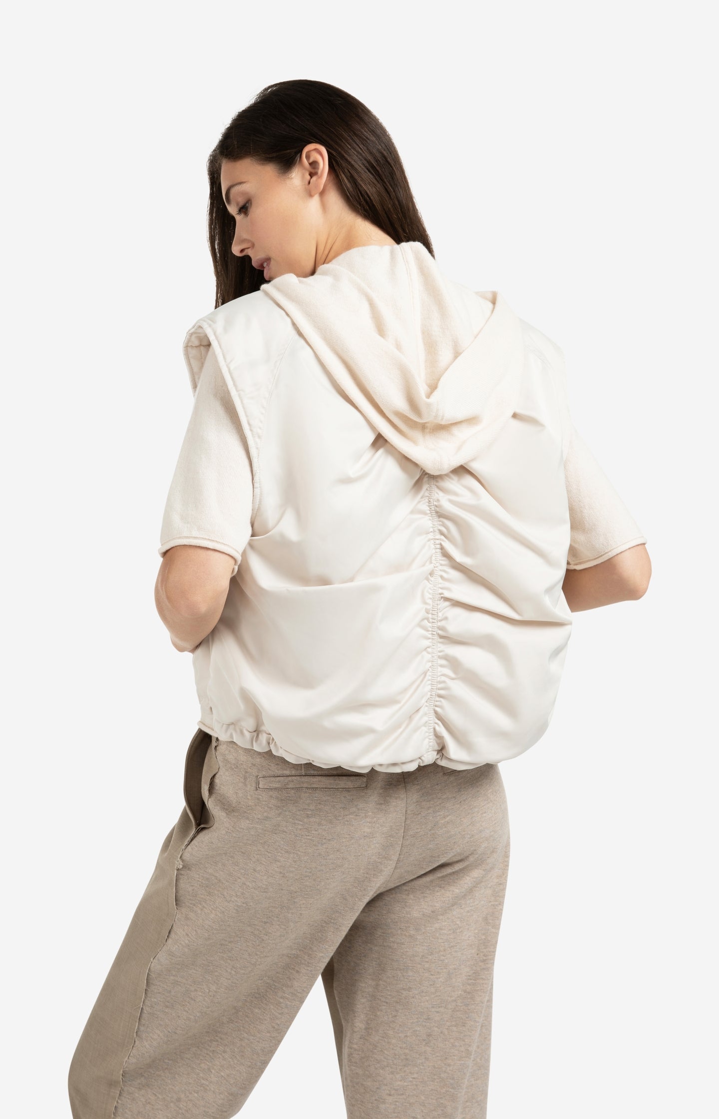 Reversible padded bodywarmer with zip closure