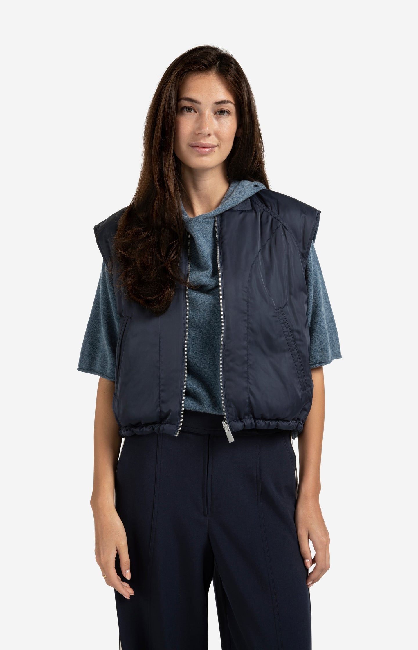Reversible padded bodywarmer with zip closure