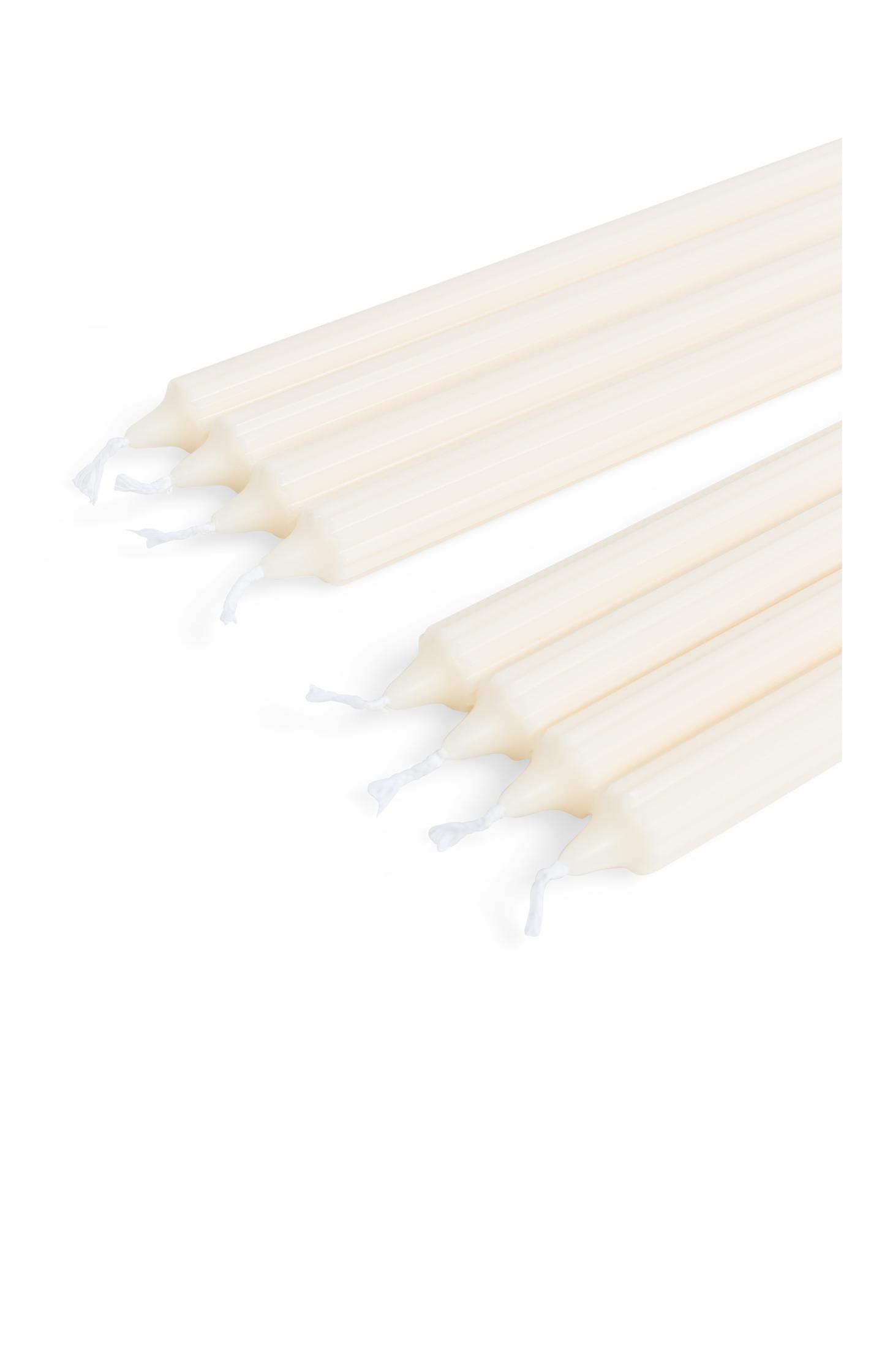 Ribbed dinner candles - set of 8