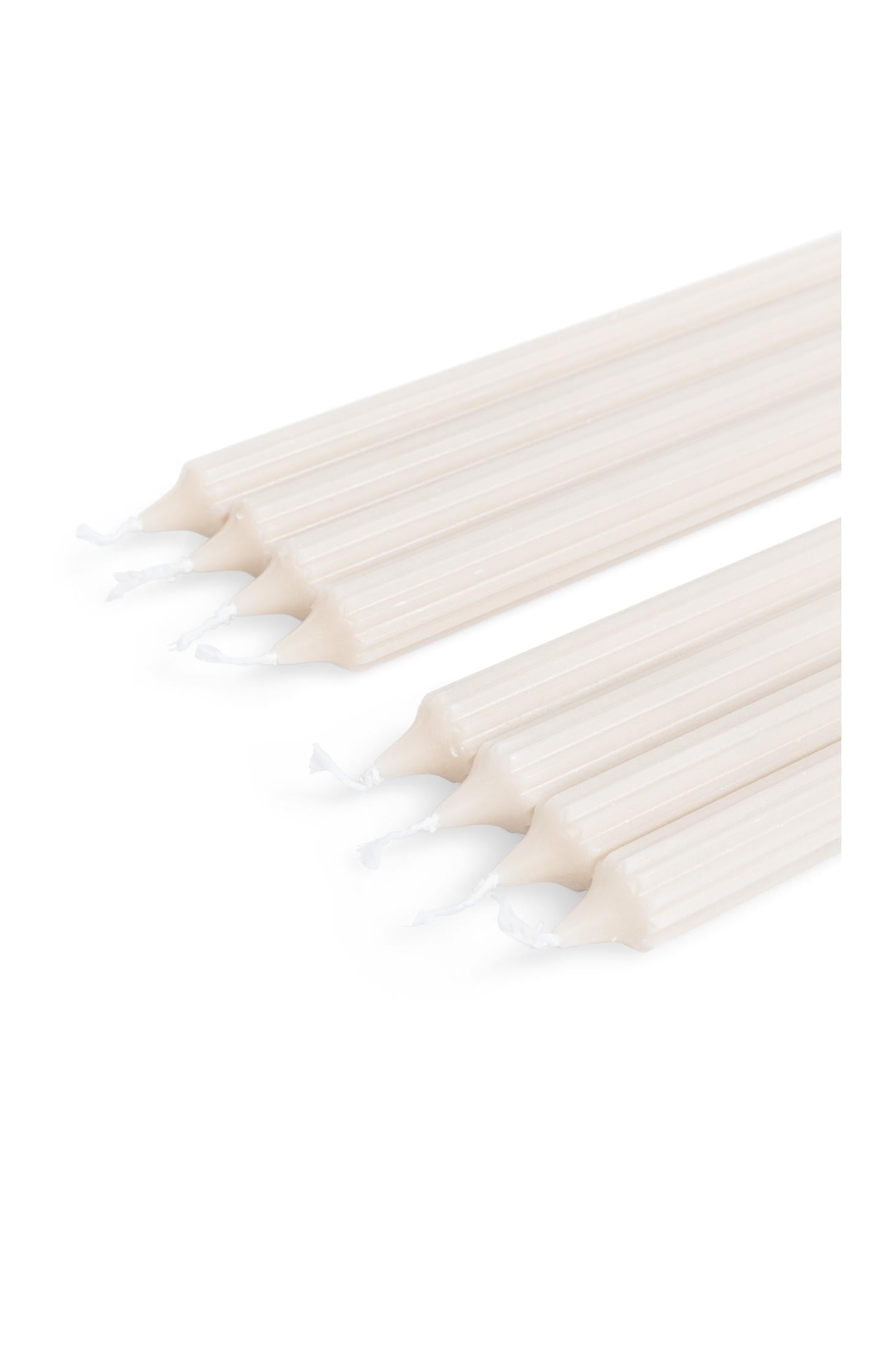 Ribbed dinner candles - set of 8 