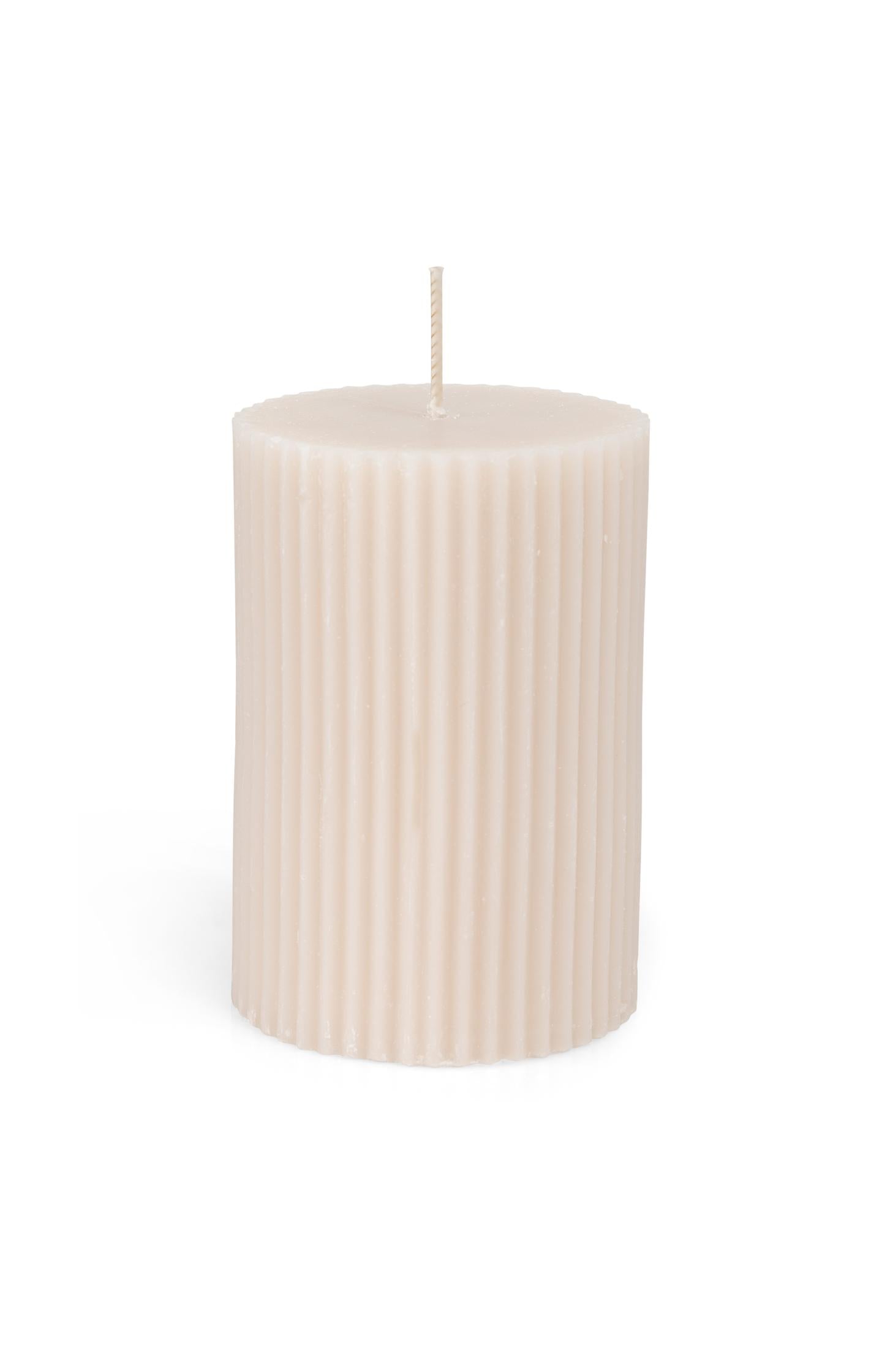 Ribbed pillar candle - small - Type: product