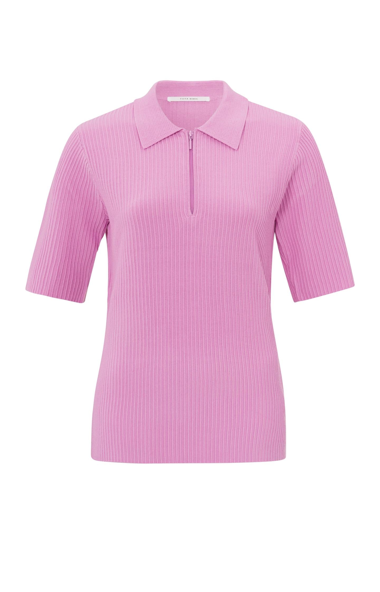 Ribbed polo with a collar, half long sleeves and a zip - Type: product