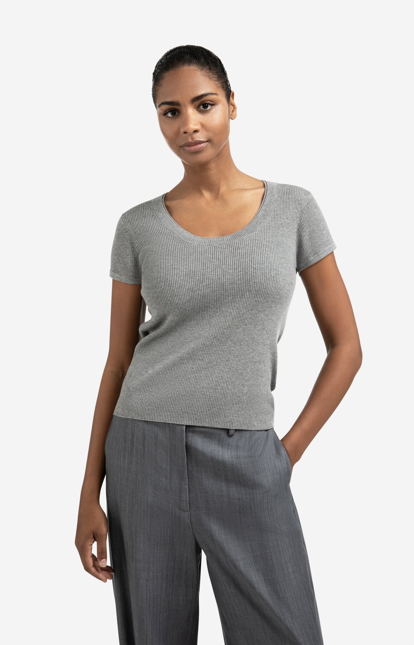 Ribbed short sleeve top with double neckline