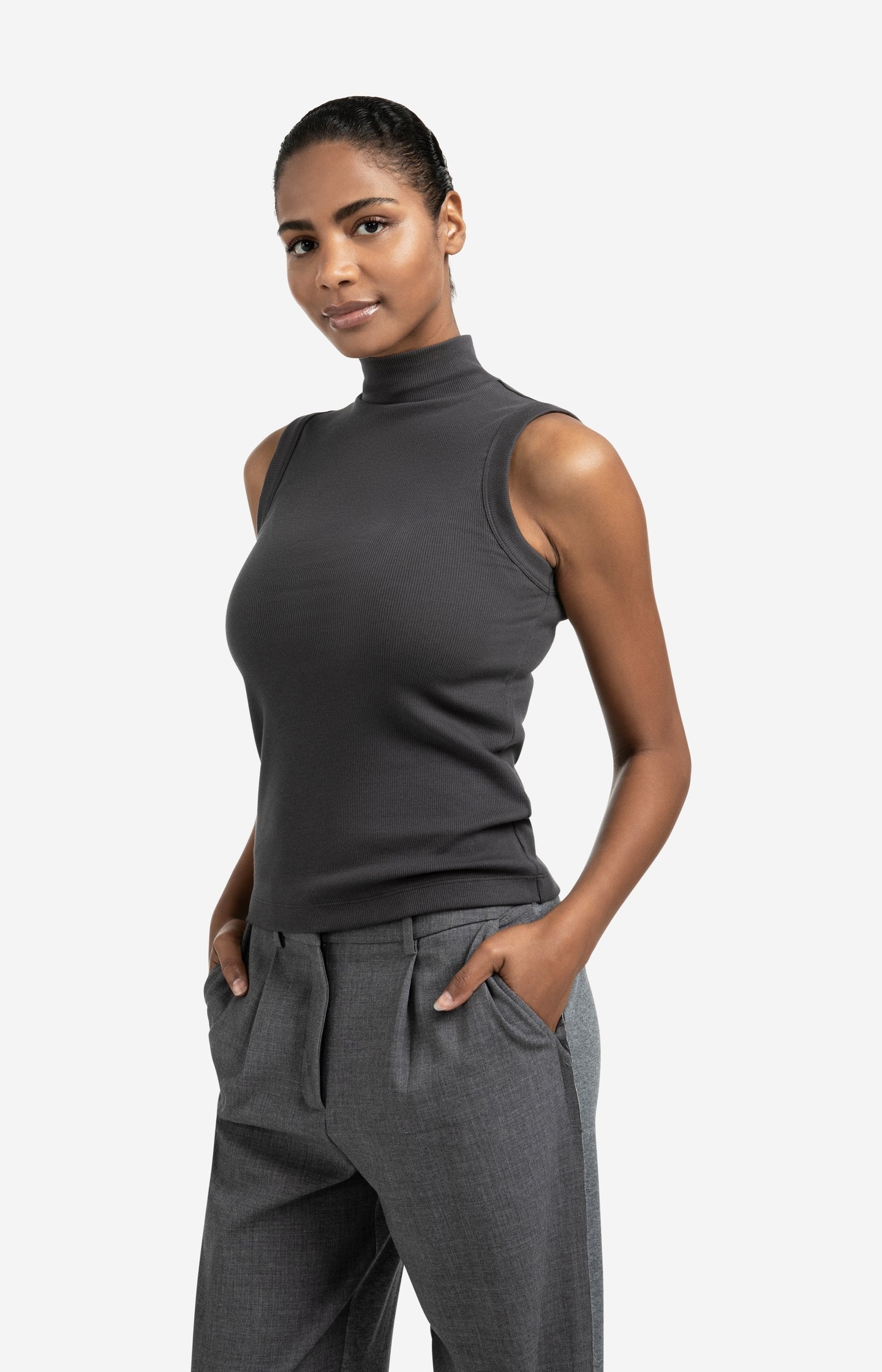 Ribbed singlet with high neck