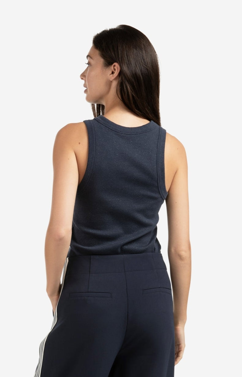 Ribbed singlet with round neck and subtle shimmer