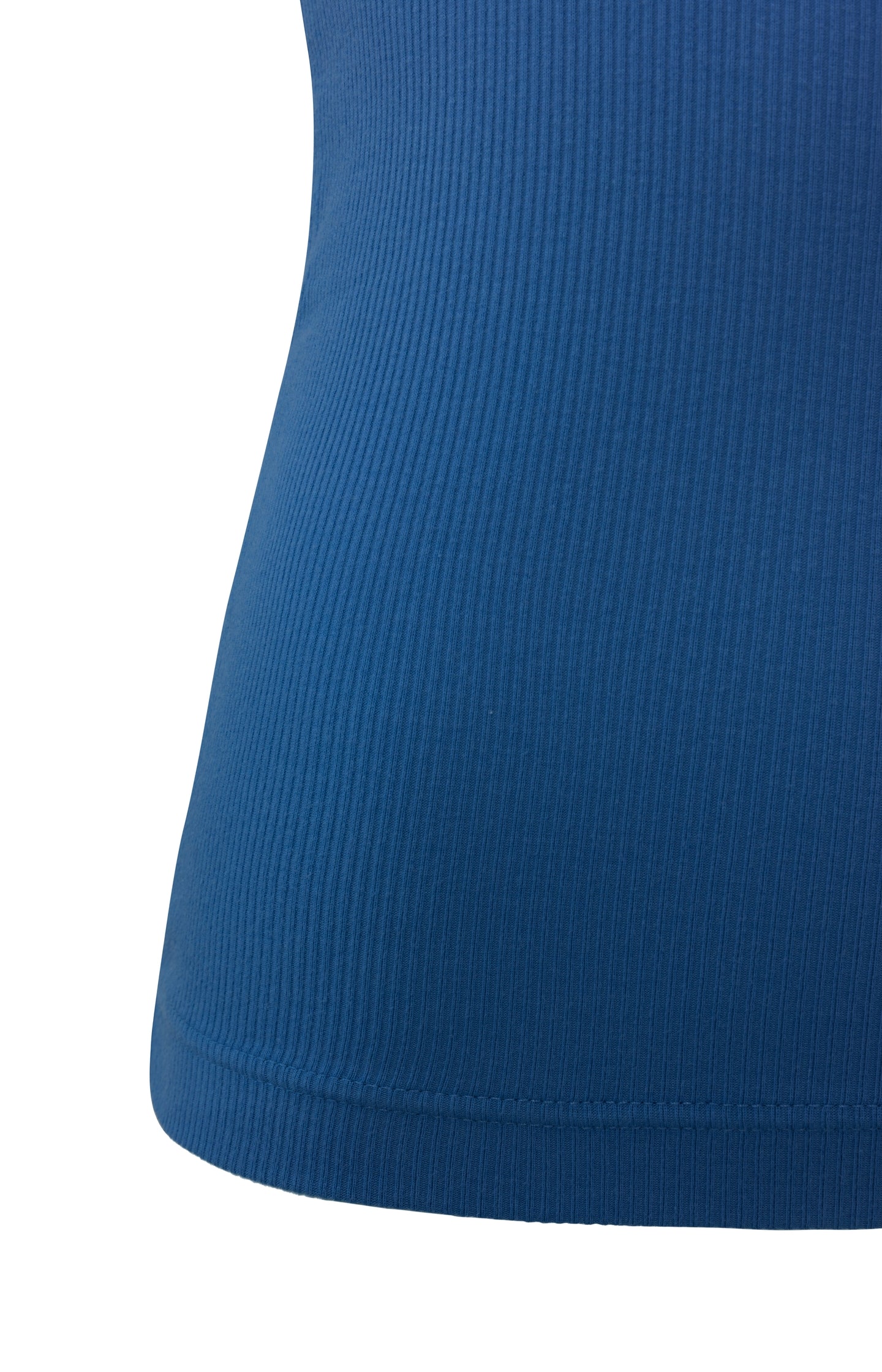 Ribbed singlet with round neck in regular fit