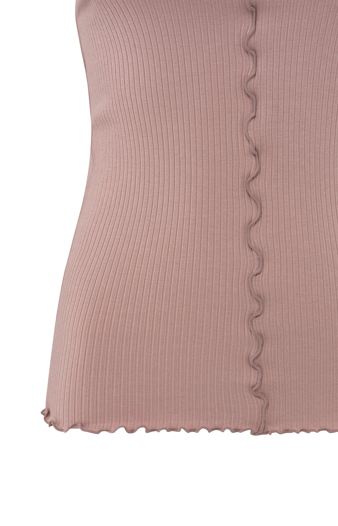 Ribbed singlet with wavy edges