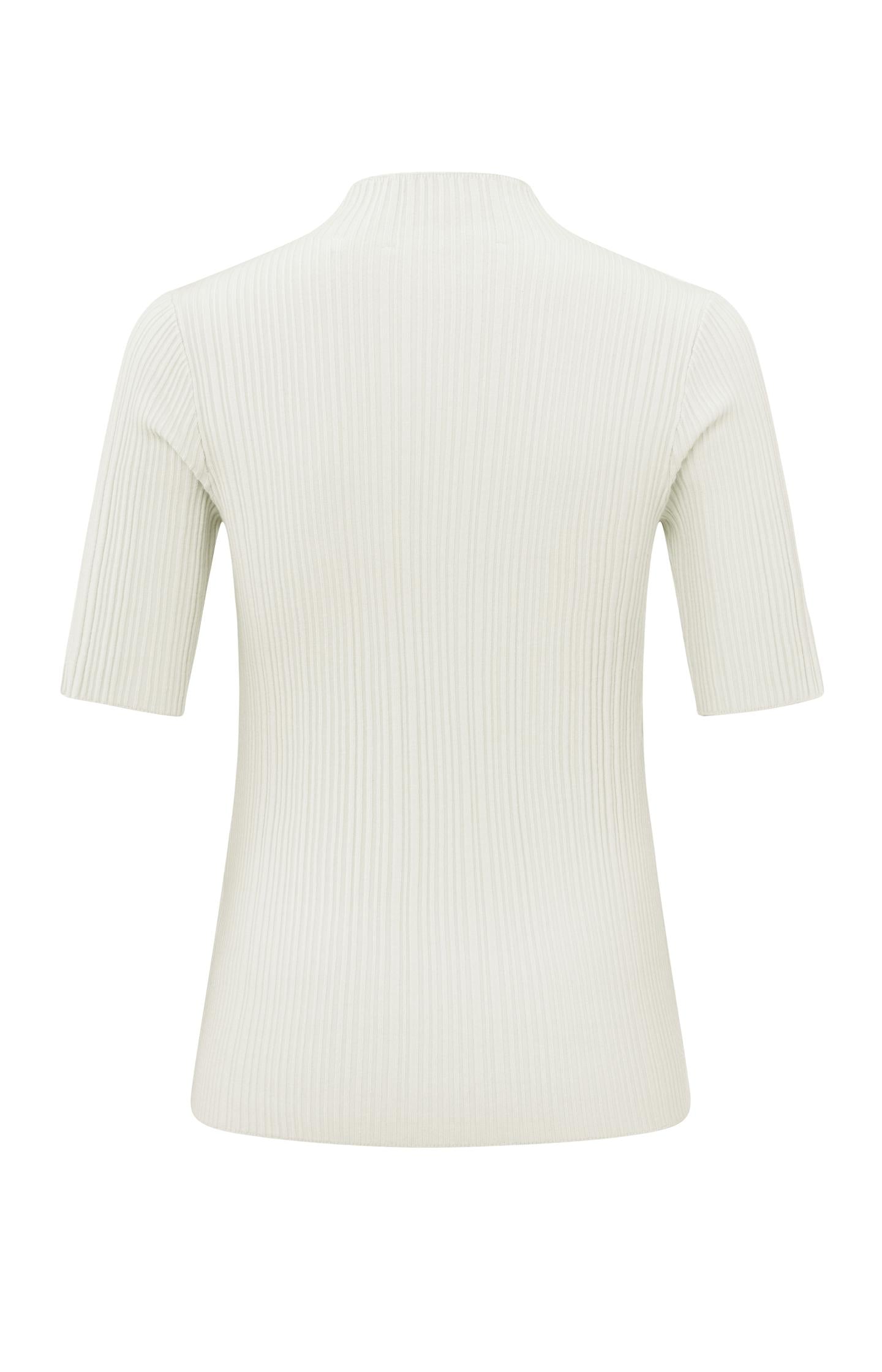 Ribbed sweater with turtleneck, short sleeves and zip