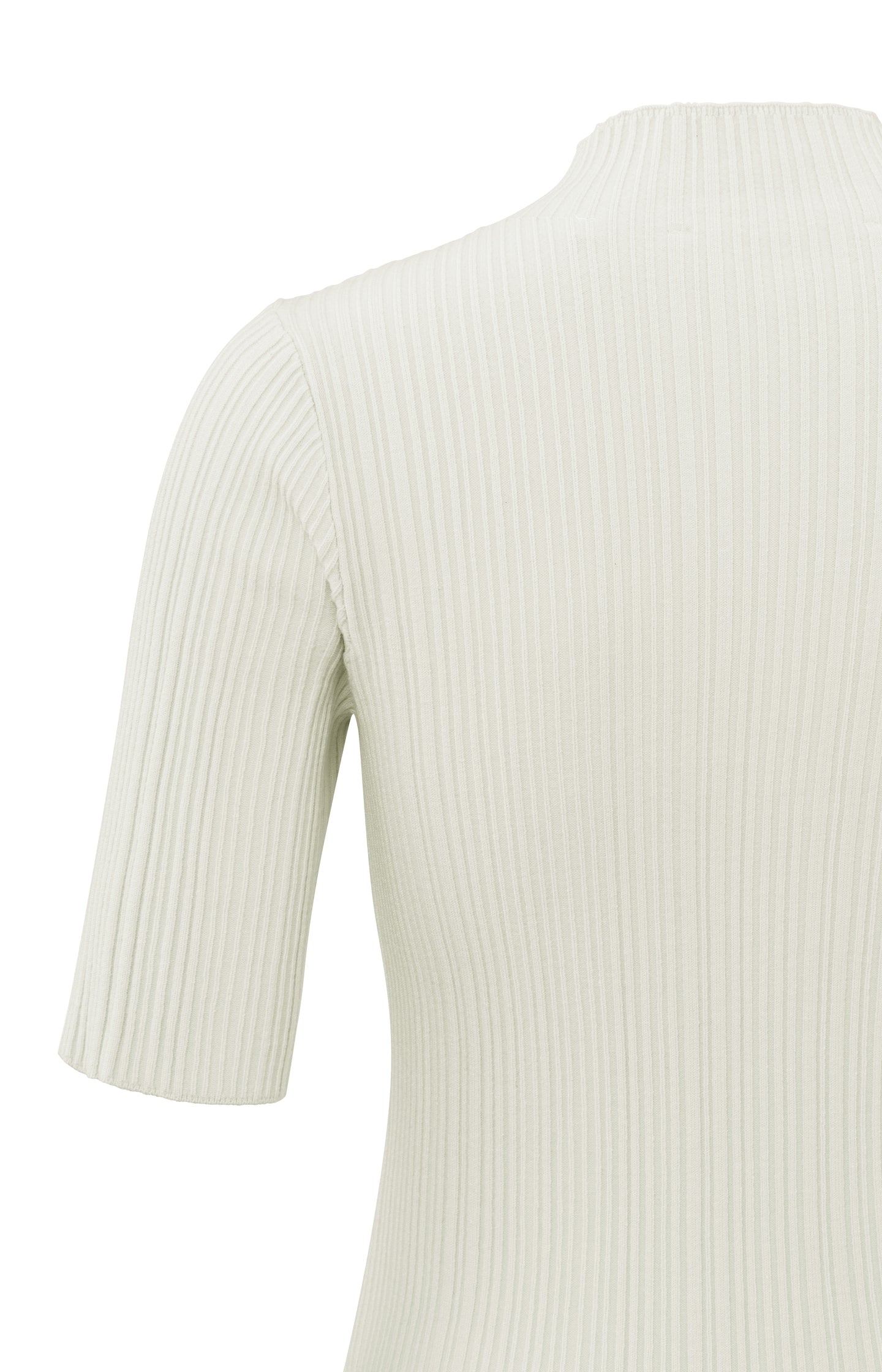 Ribbed sweater with turtleneck, short sleeves and zip