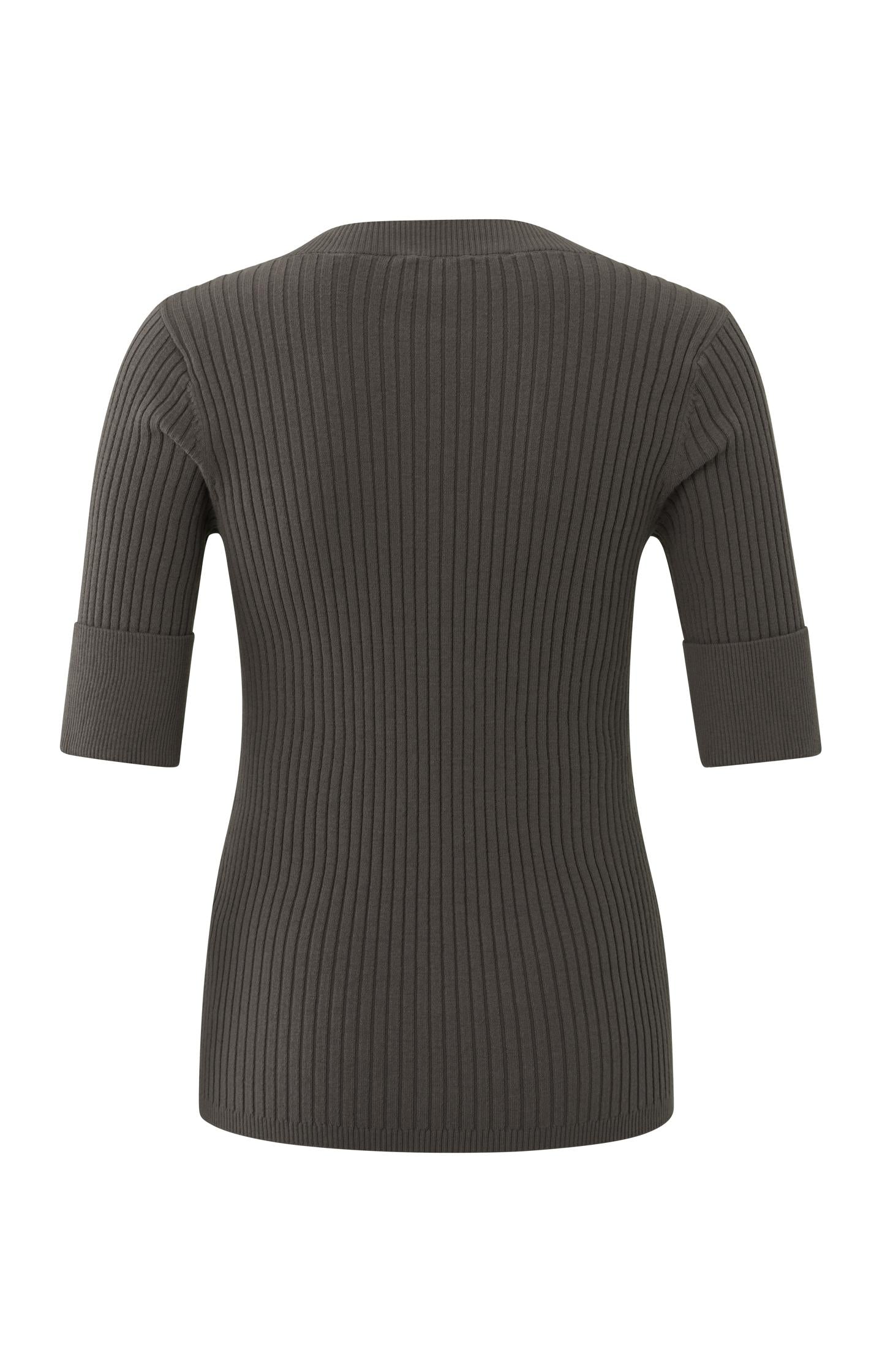 Ribbed sweater with V-neck and half long sleeves