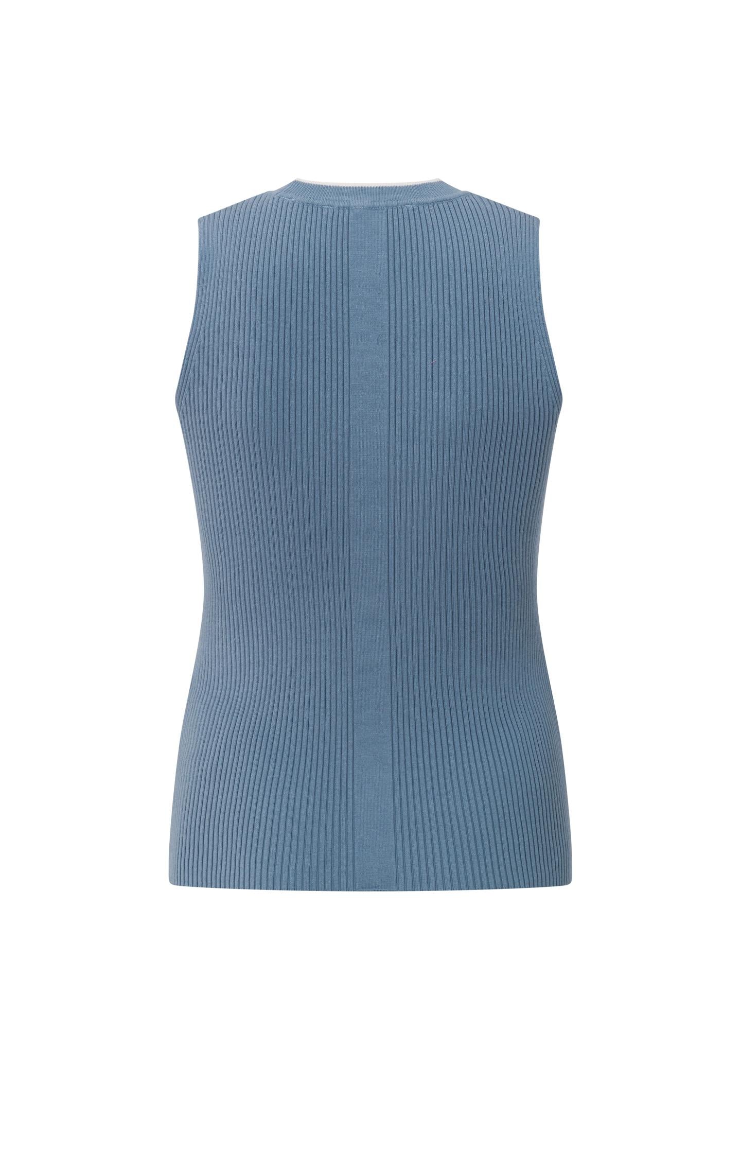 Ribbed tank top with round neck and stripe in regular fit