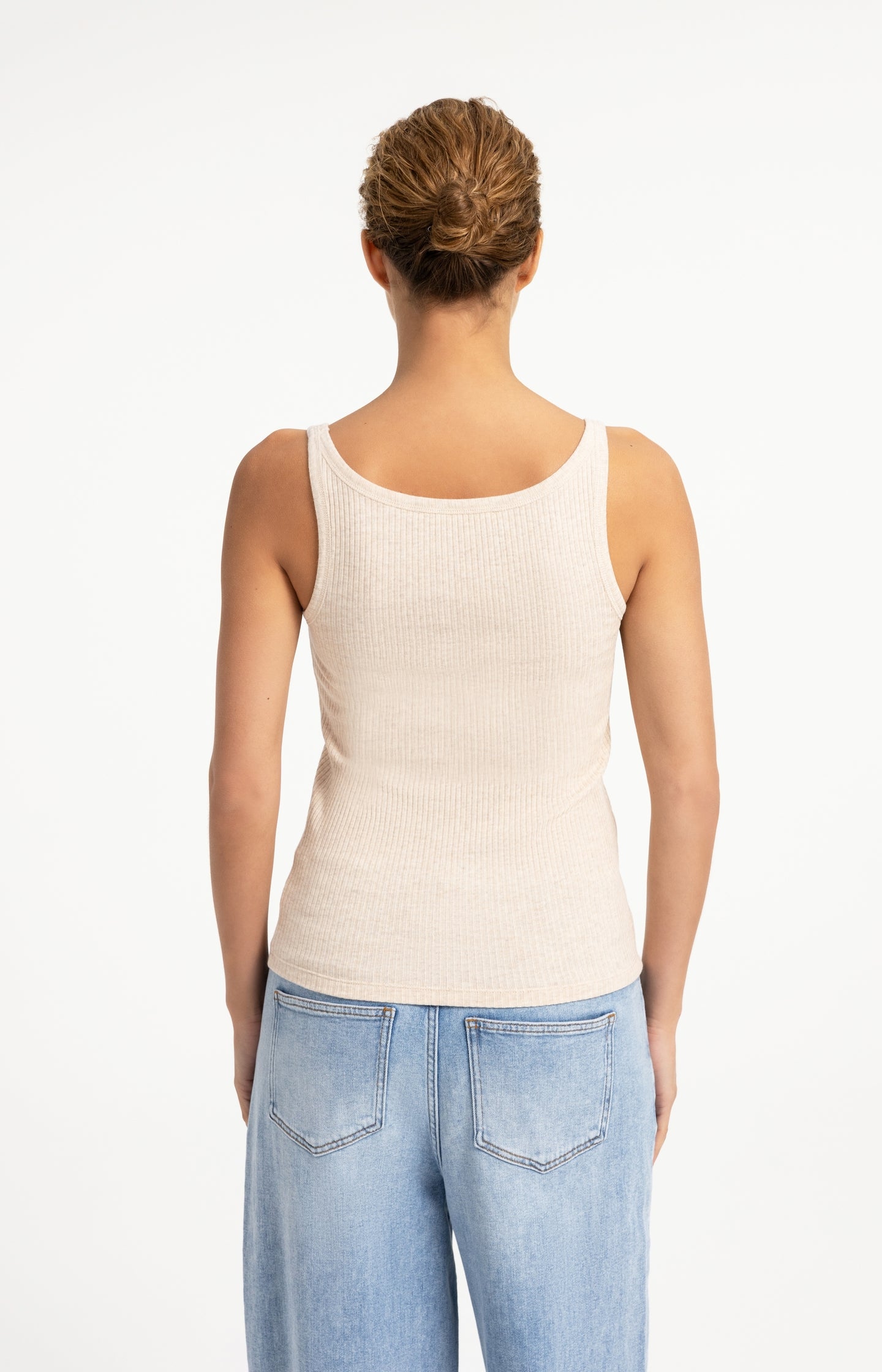 Ribbed tank top with wide round neck