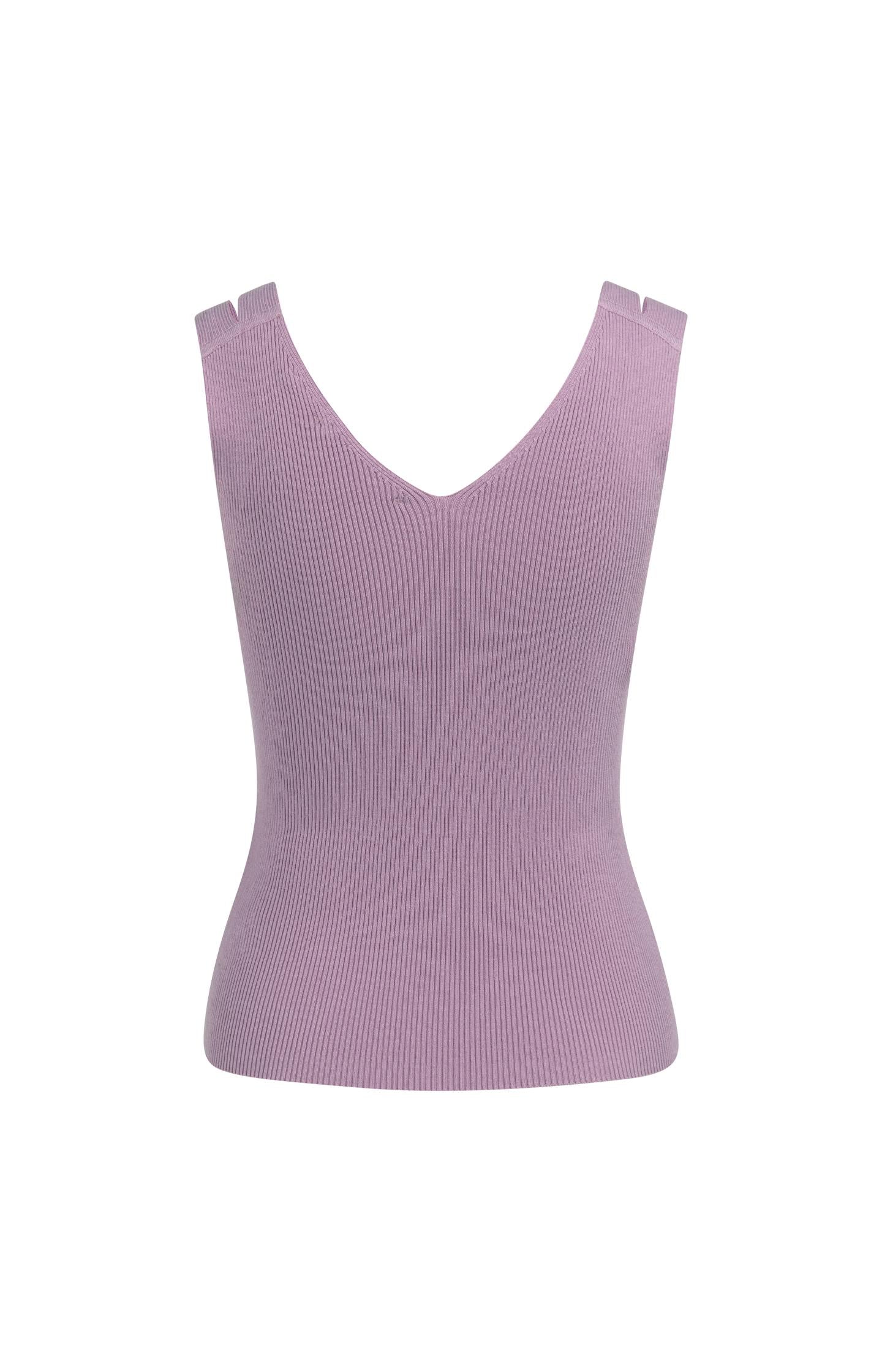 Ribbed top with V-neck and shoulder details