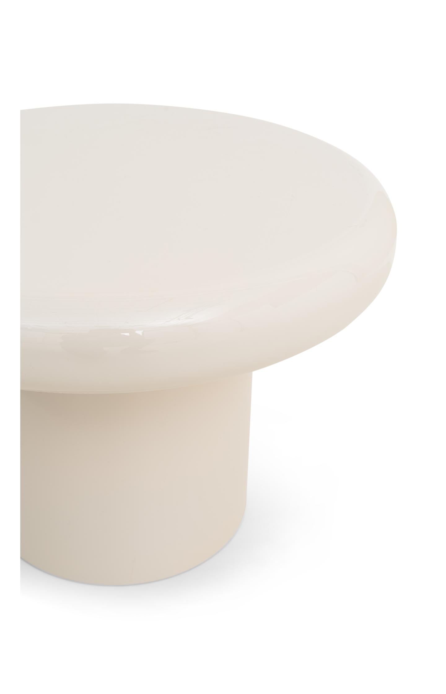 Round coffee table with glossy finish