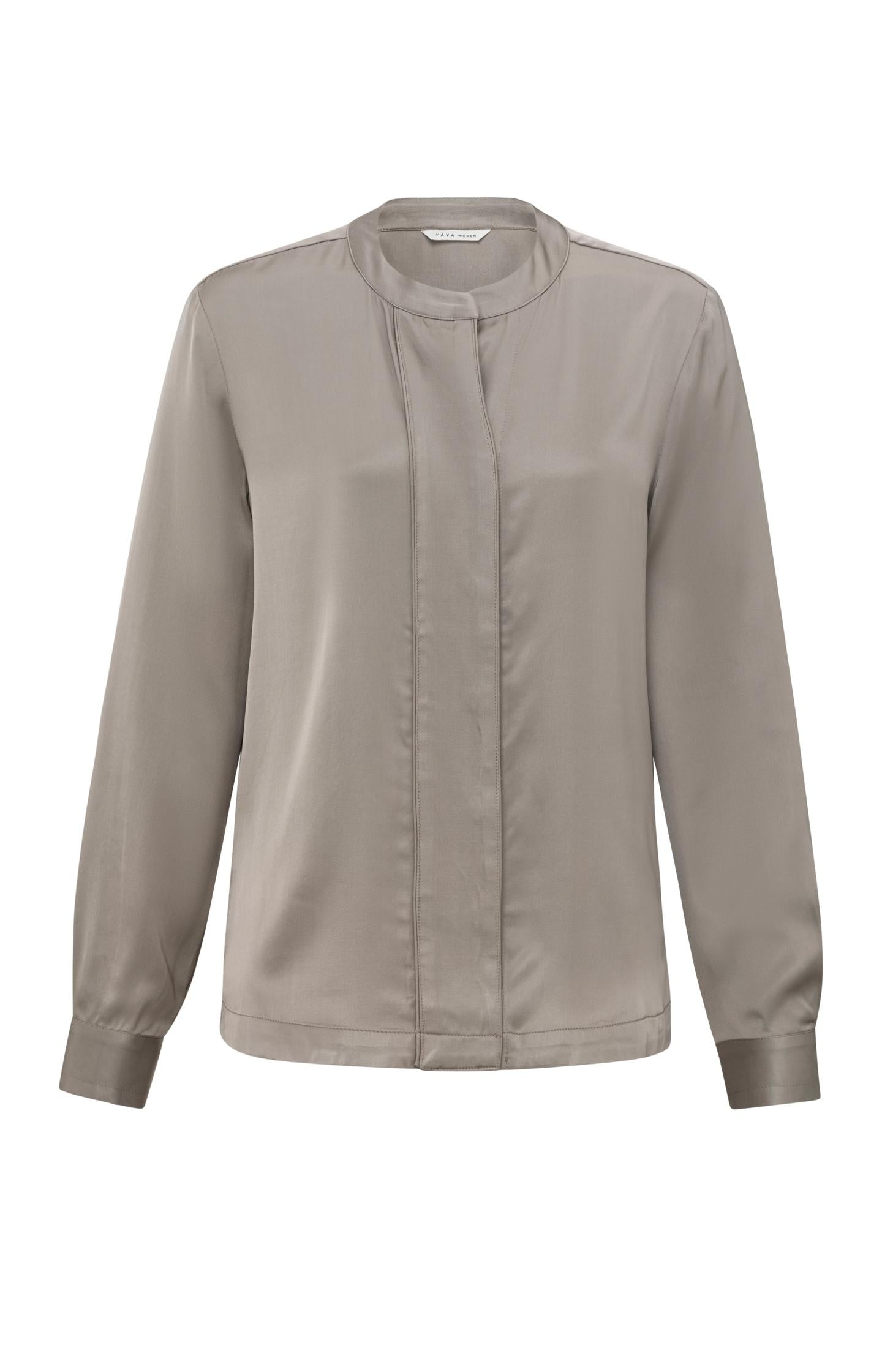 Satin blouse with long sleeves, round neck and buttons - Type: product